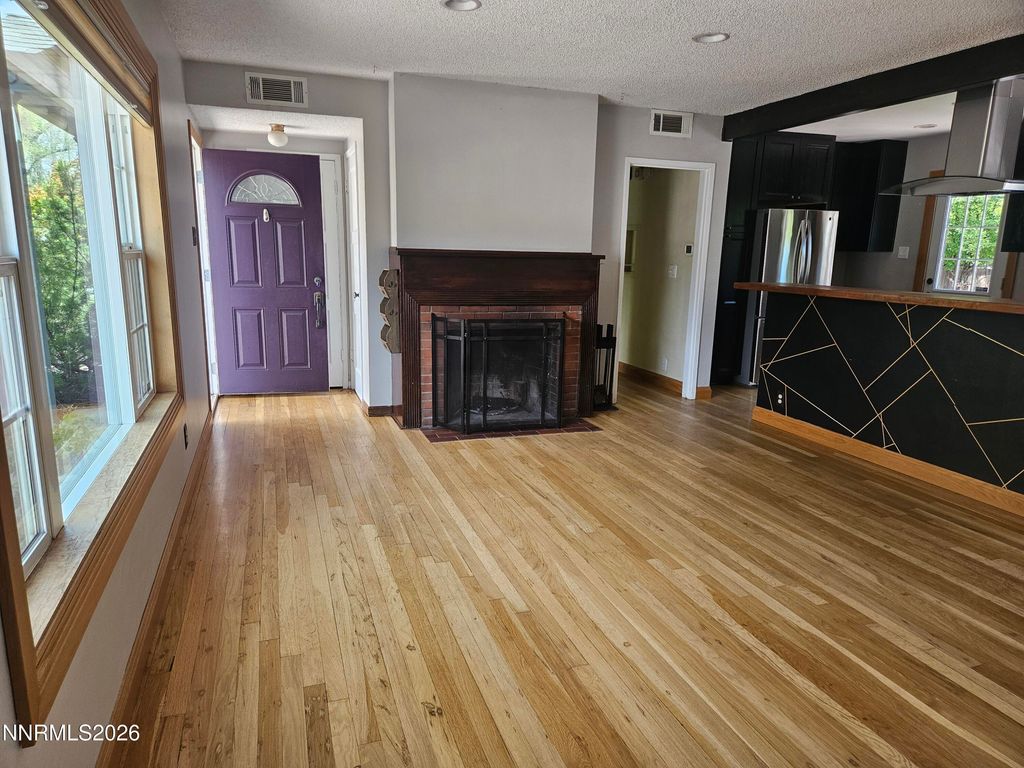 Photo of 950 Delmar Way, Reno, NV 89509 (MLS # 260004529)