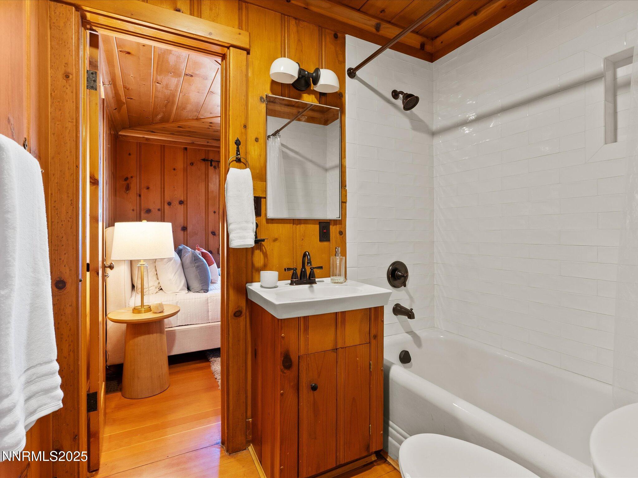 126-1473 Flowers Ave-NEW--147