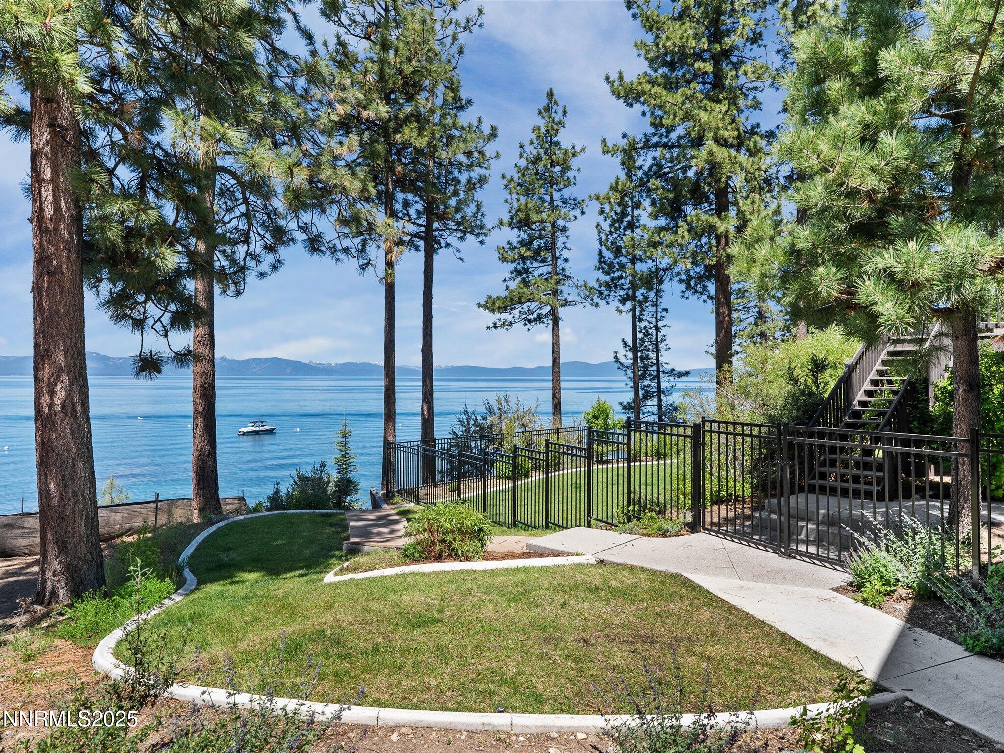 051-1473 Flowers Ave-150