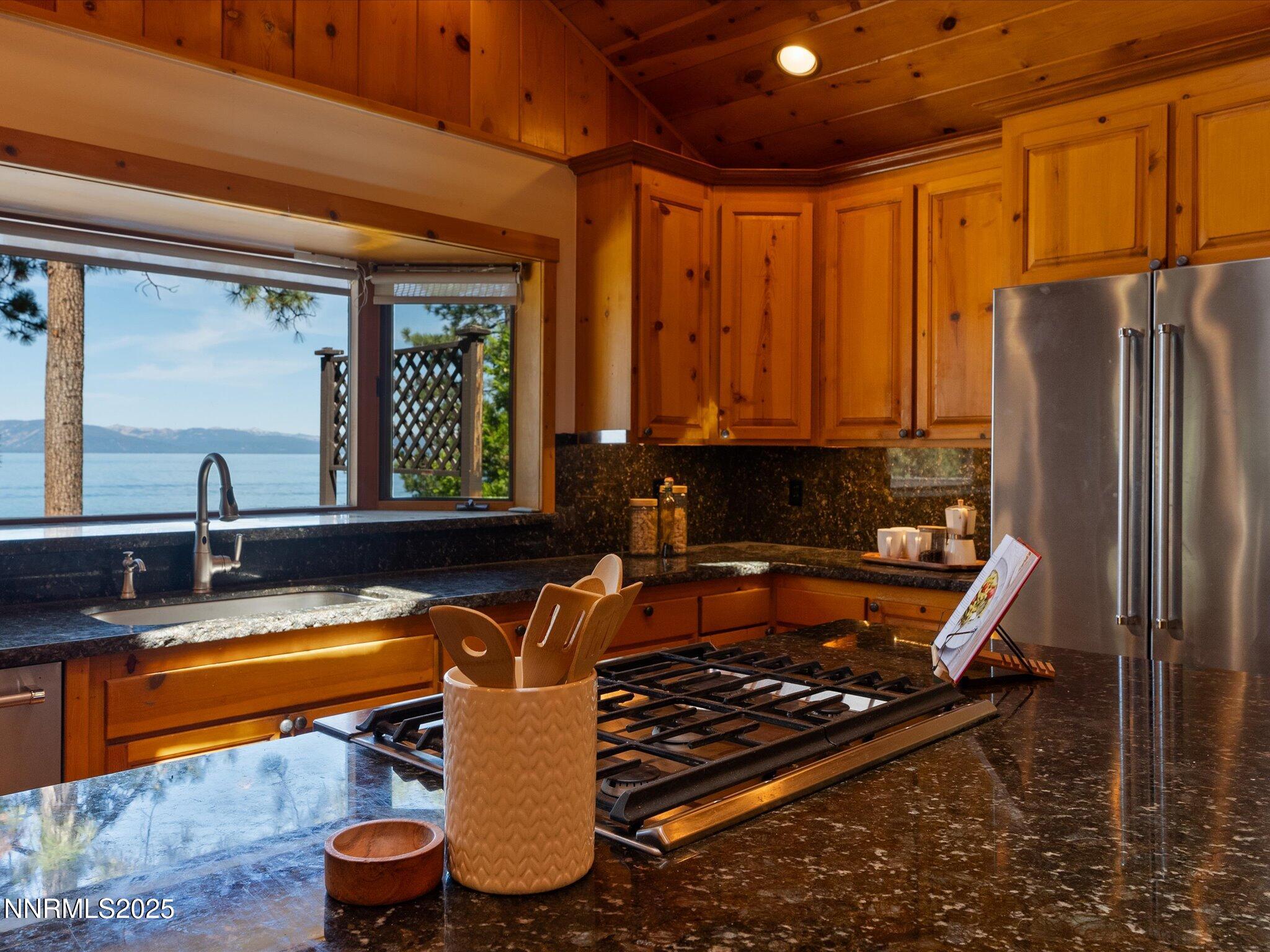 107-1473 Flowers Ave-NEW--128