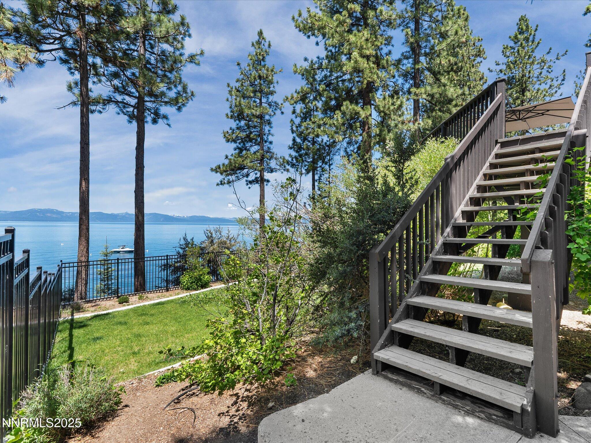 048-1473 Flowers Ave-147