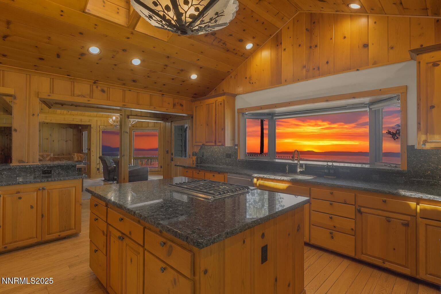 Flowers Kitchen Sunset