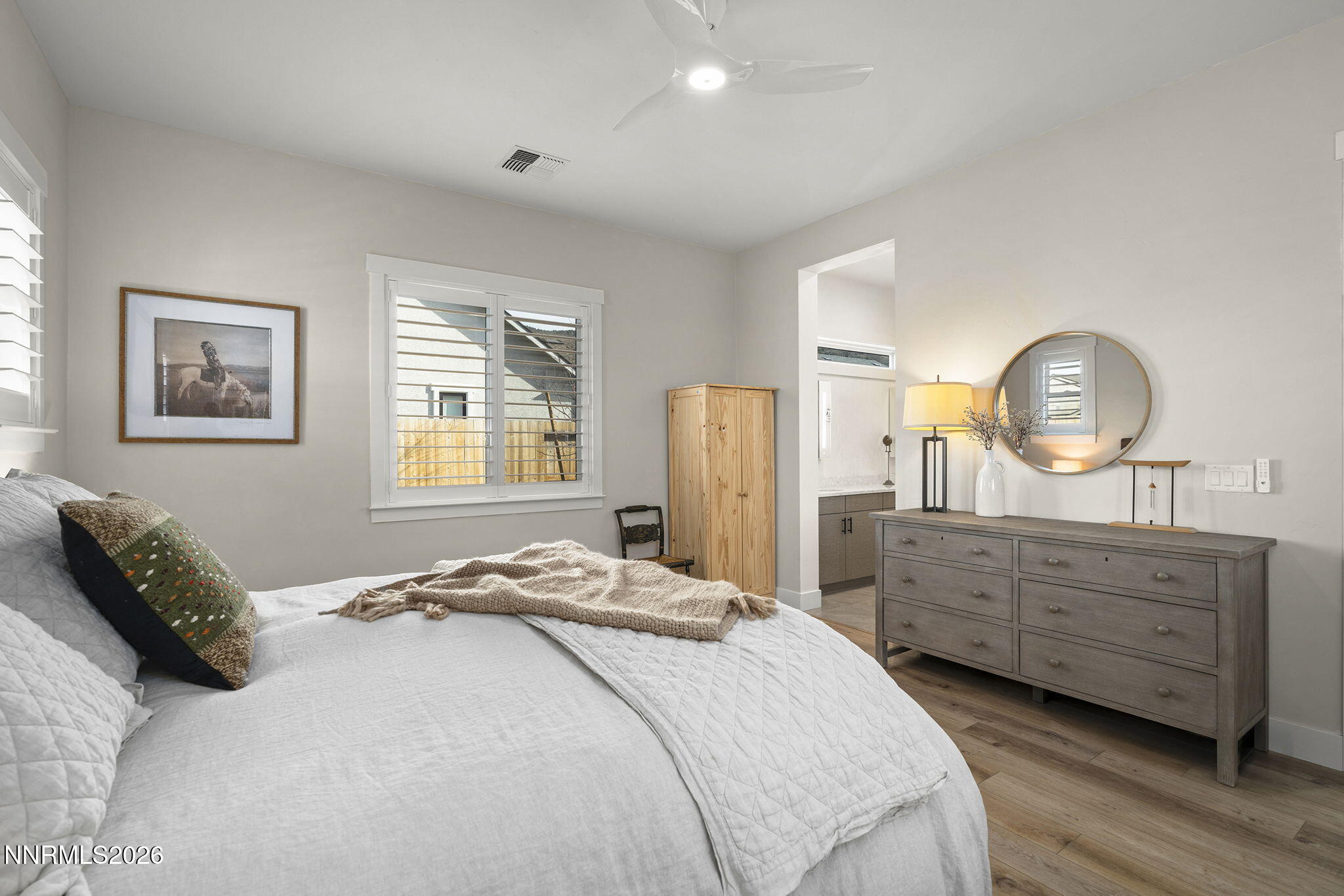 19-web-or-mls-33-print-_DSC2111master be