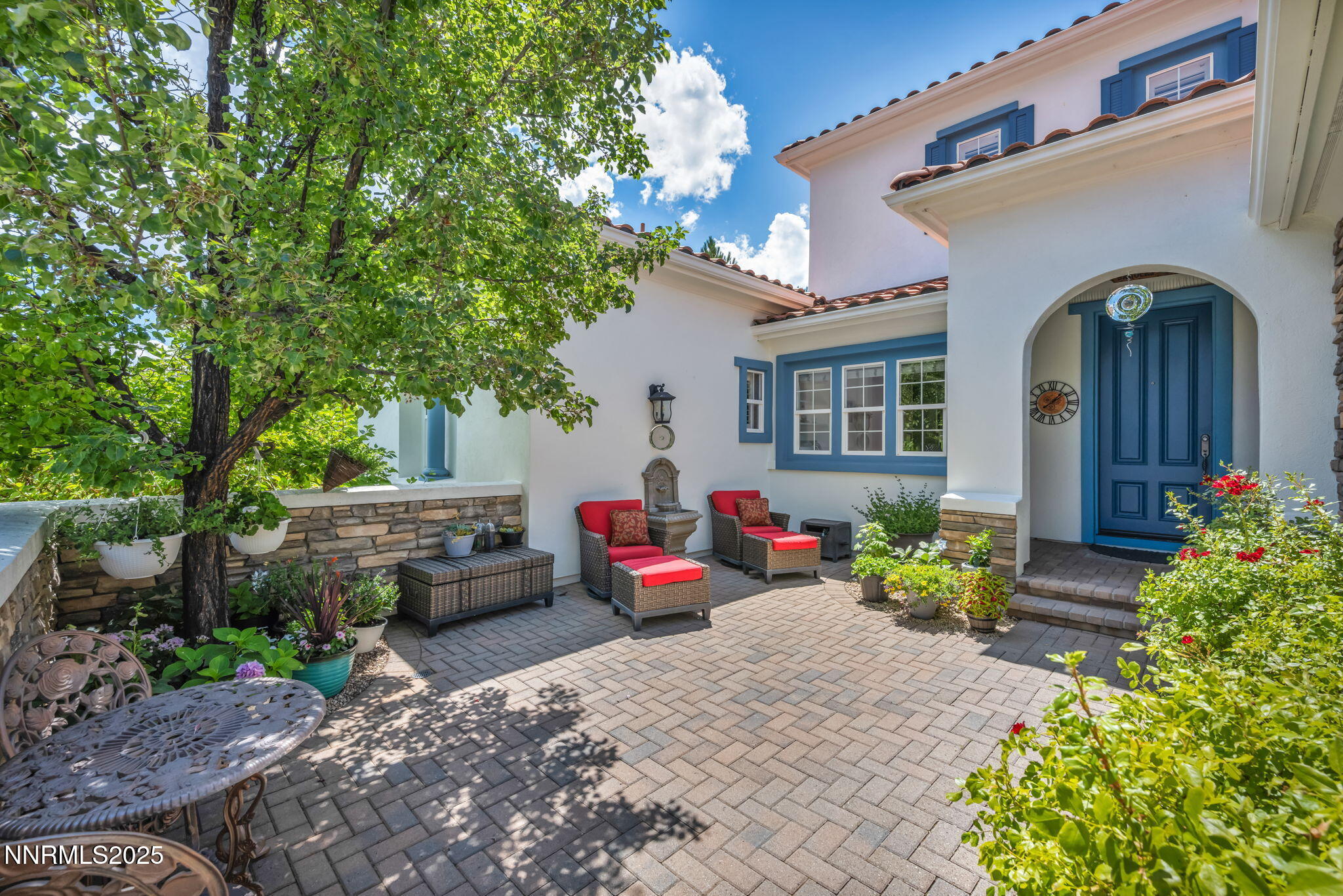 10-web-or-mls-8200-antler-pointe-ct