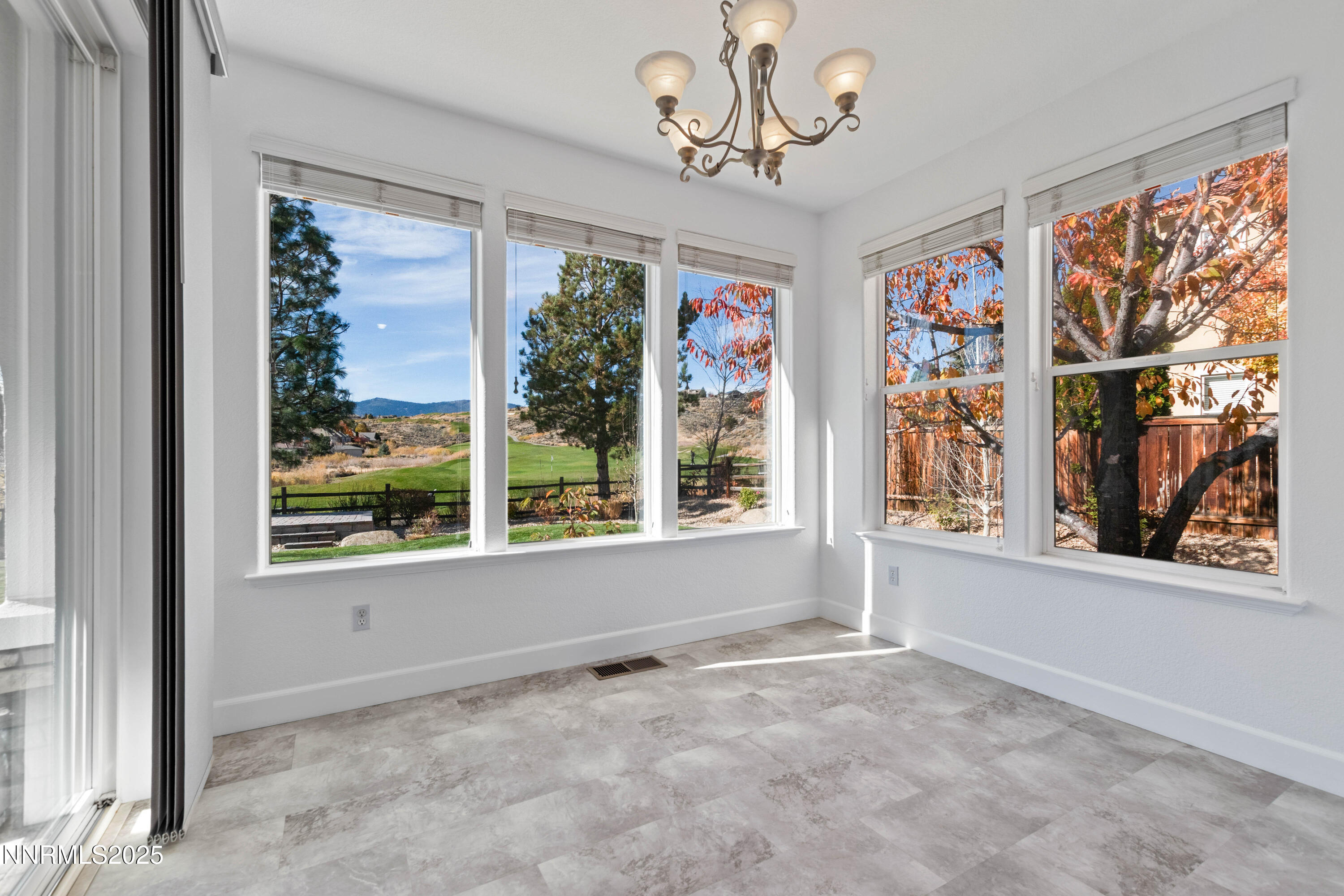 8200 Antler Pointe Ct (6 of 18)