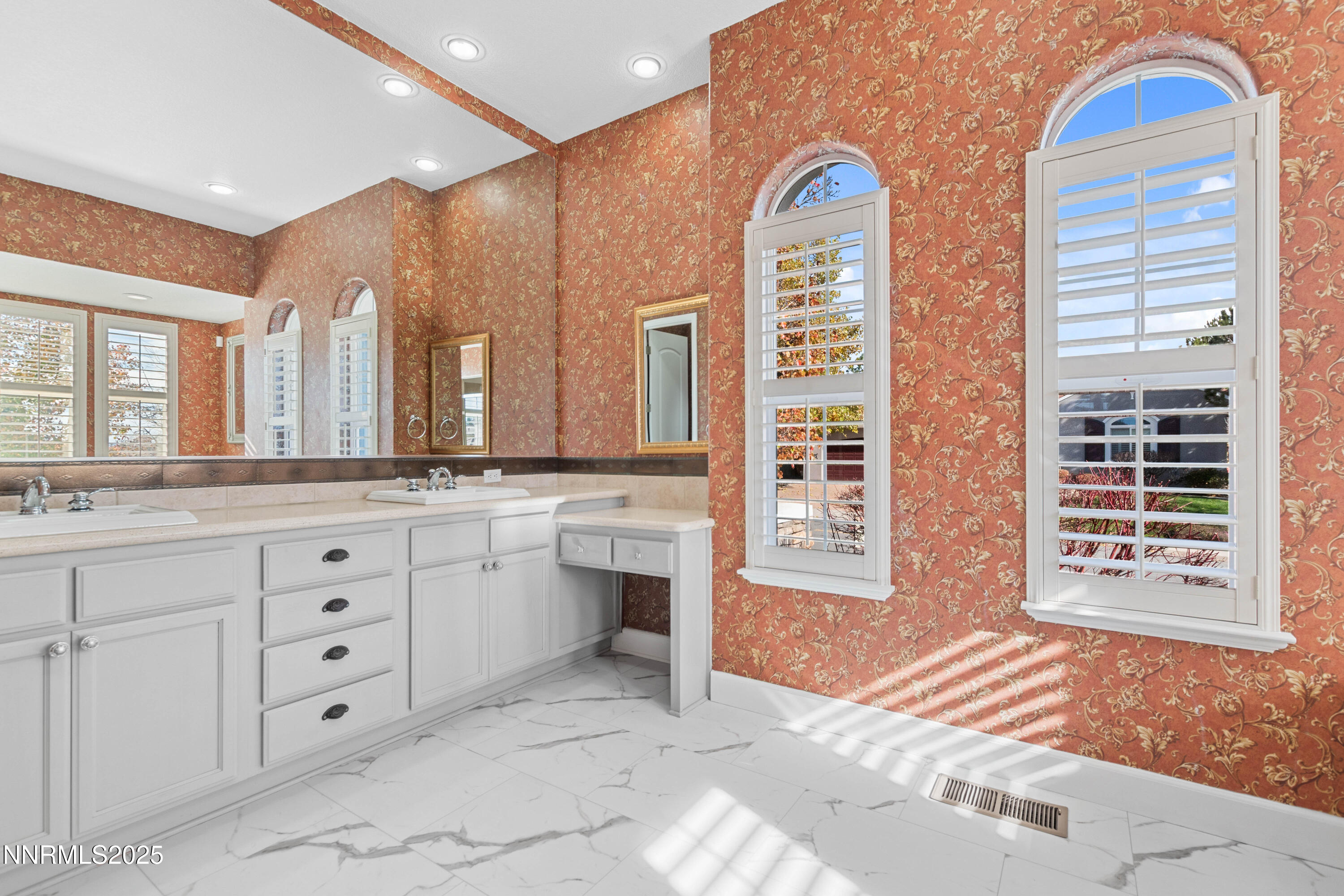 8200 Antler Pointe Ct (18 of 18)