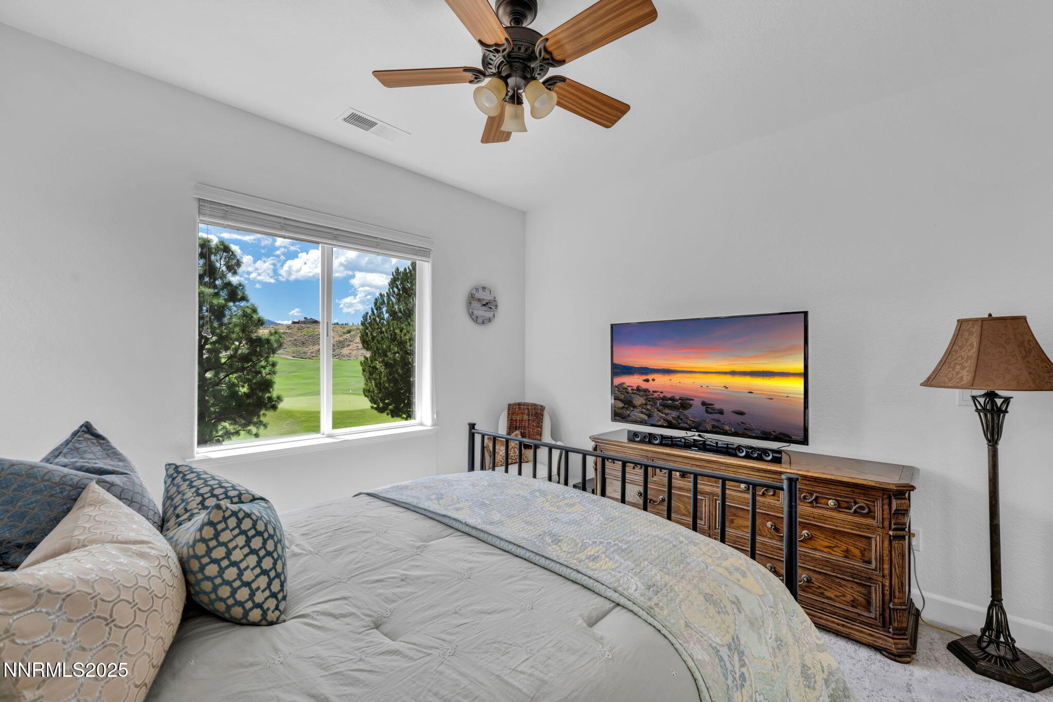 167-web-or-mls-8200-antler-pointe-ct