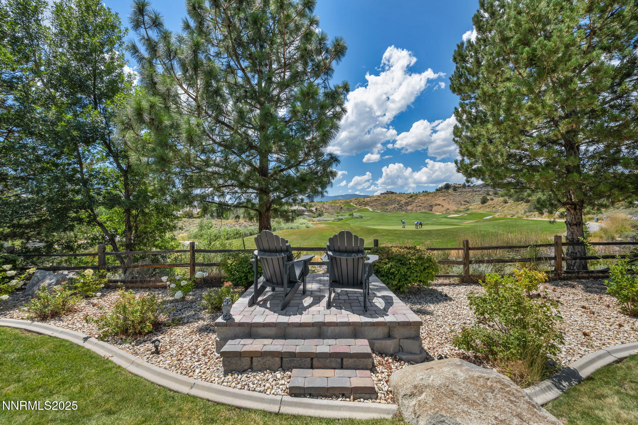 39-web-or-mls-8200-antler-pointe-ct