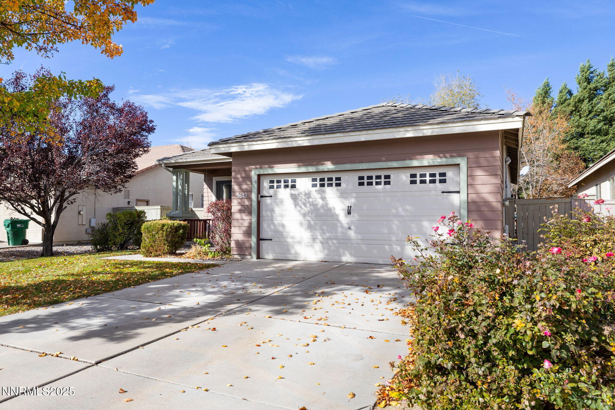 17-web-or-mls-1641 Box Canyon Dr-3