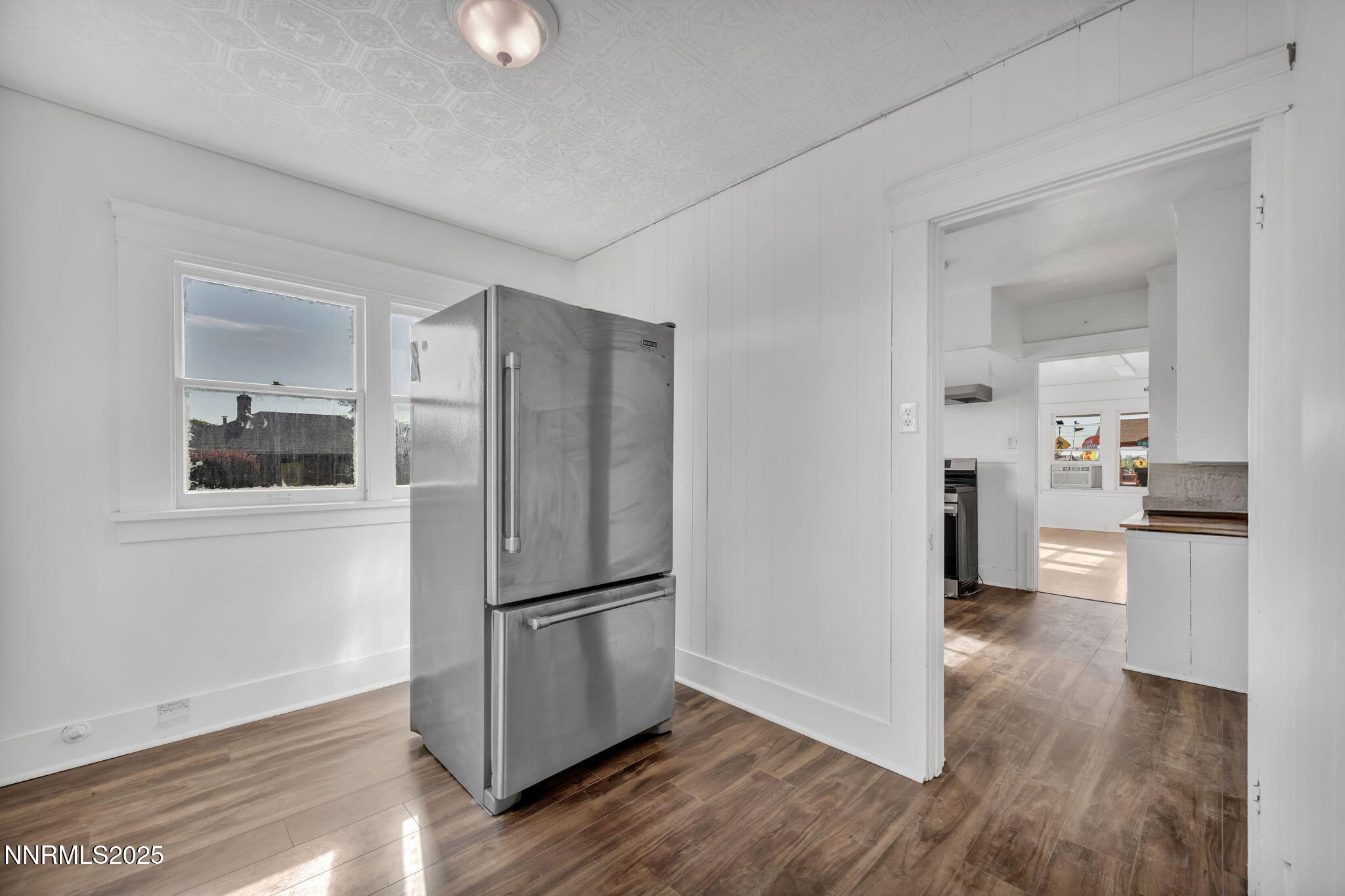 463 Moran refrig room 2