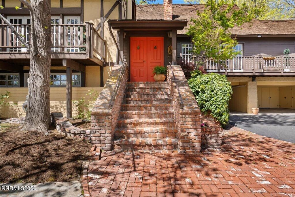 Photo of 1985 Skyline Boulevard, Reno, NV 89509 (MLS # 260004195)