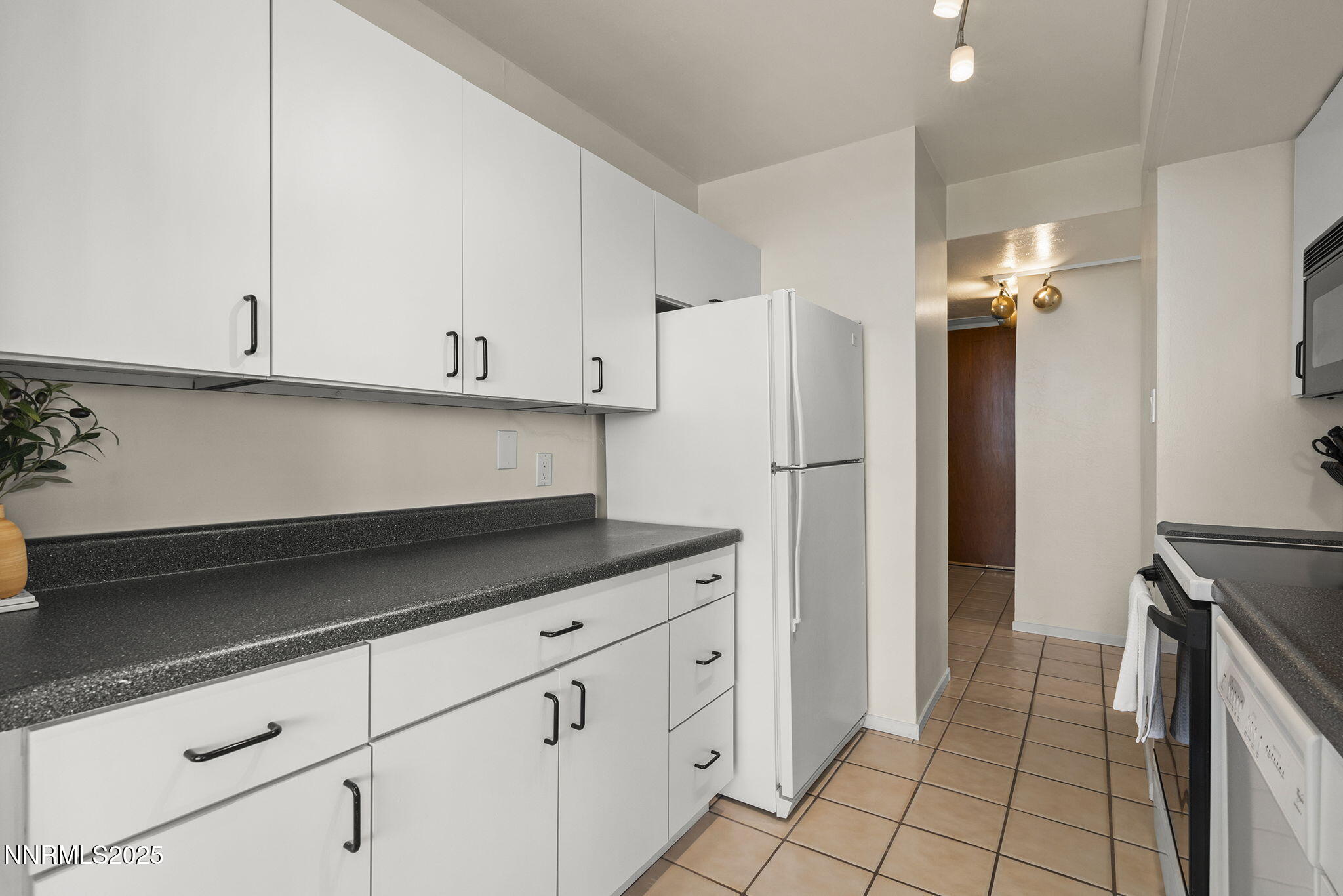 19-web-or-mls-_DSC6460