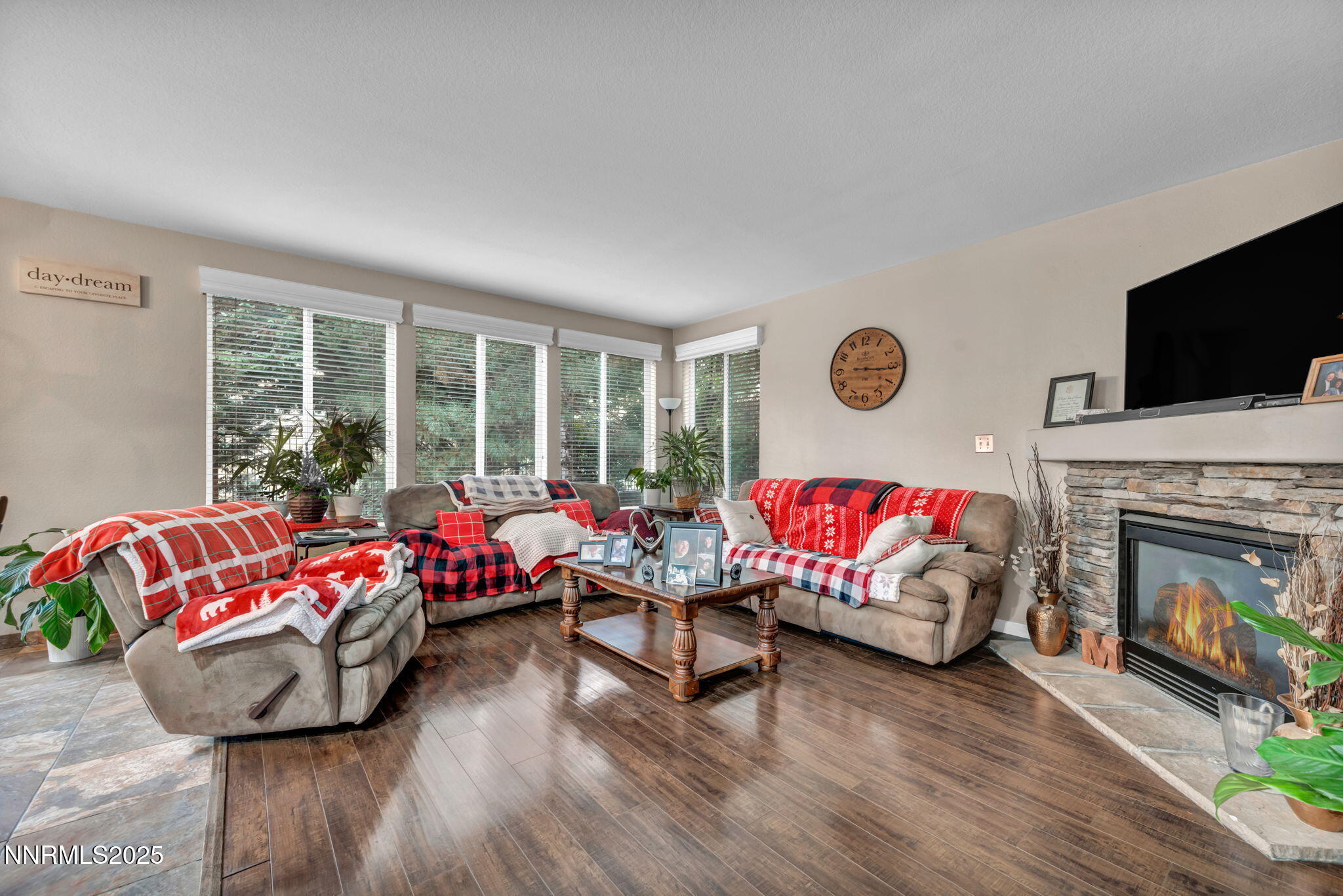 77-web-or-mls-2971-fox-trail-dr