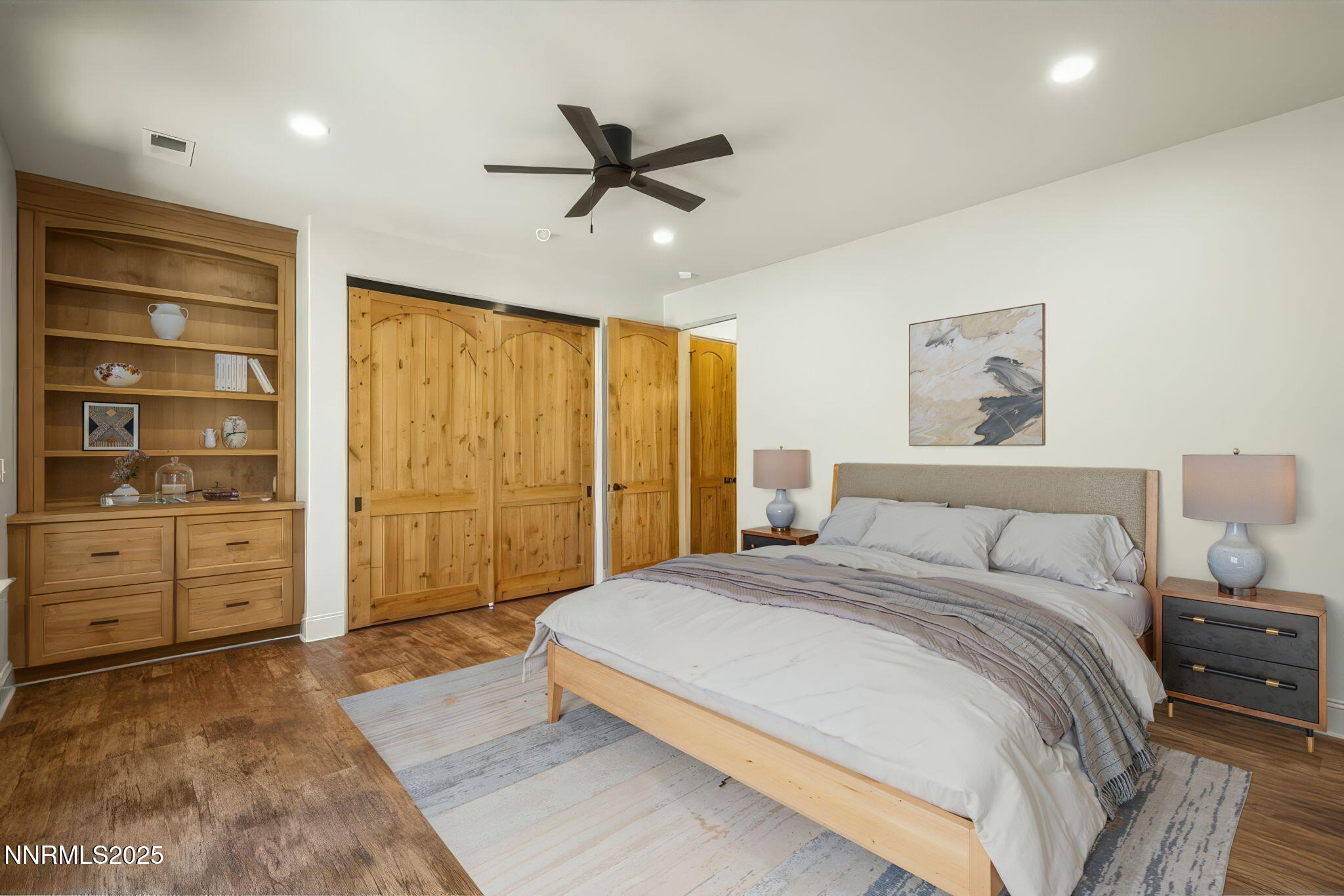 46-web-or-mls-14220_Eagle_Springs_Ct_Bed