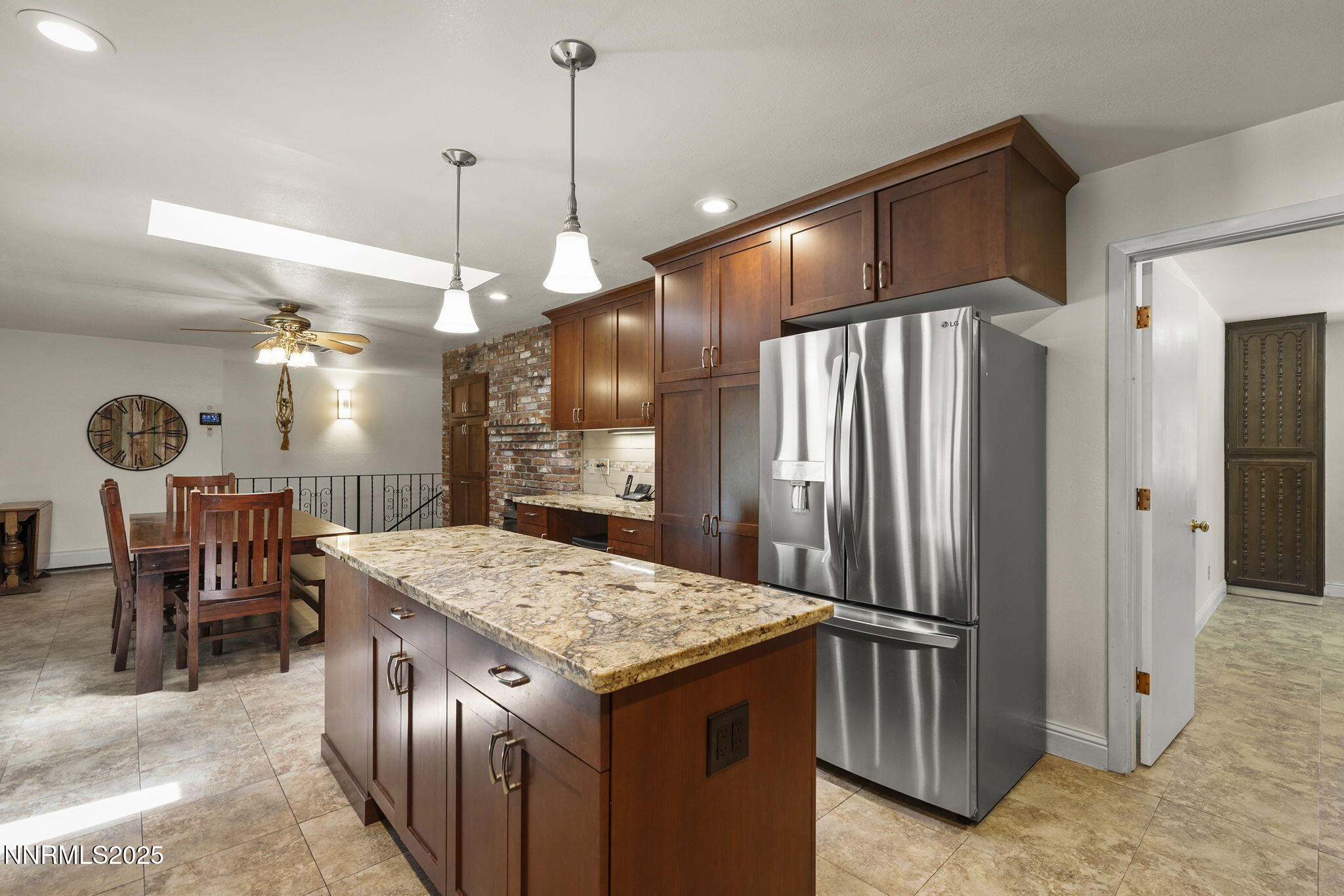 8-web-or-mls-_DSC9875