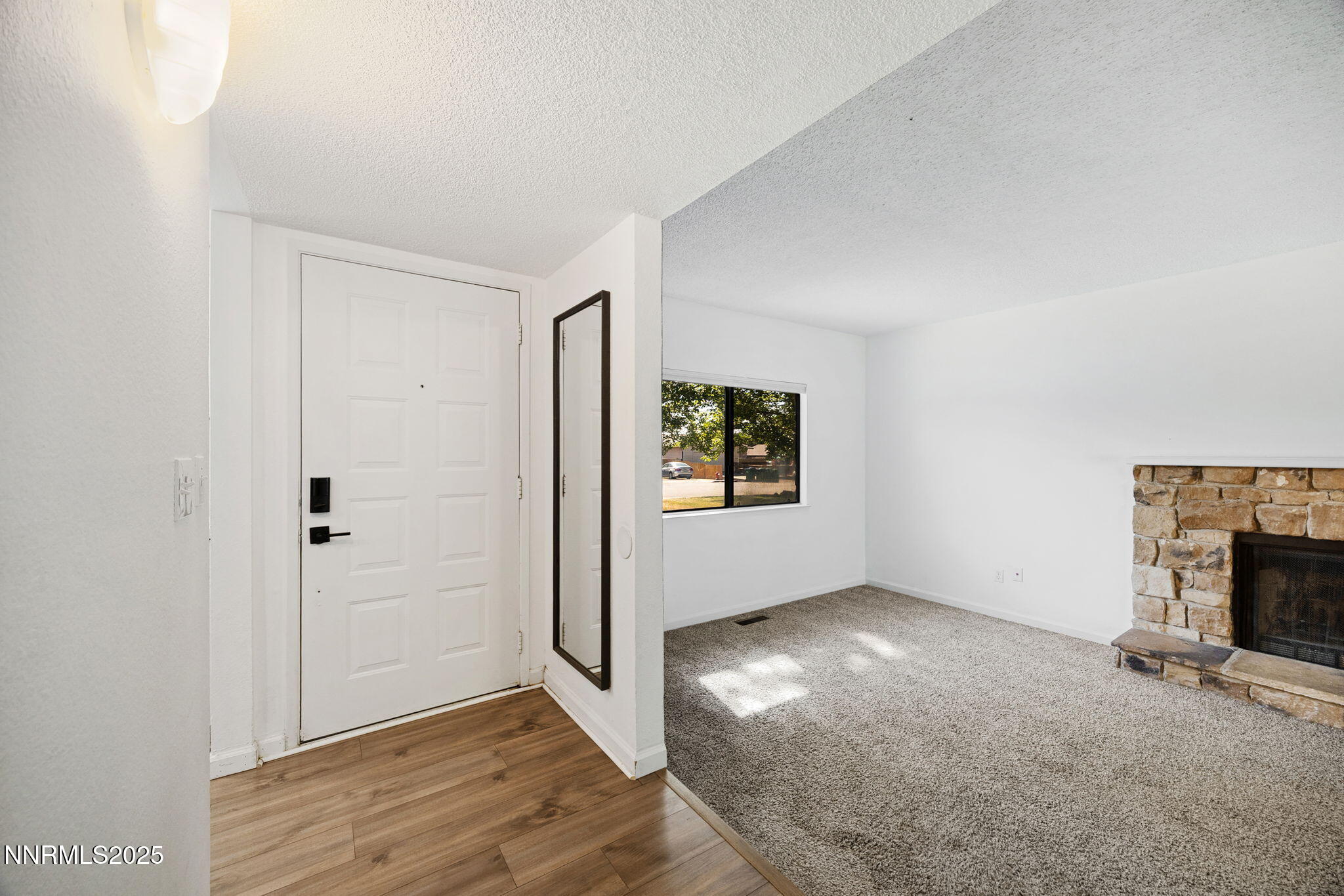 41-web-or-mls-2815 Severn