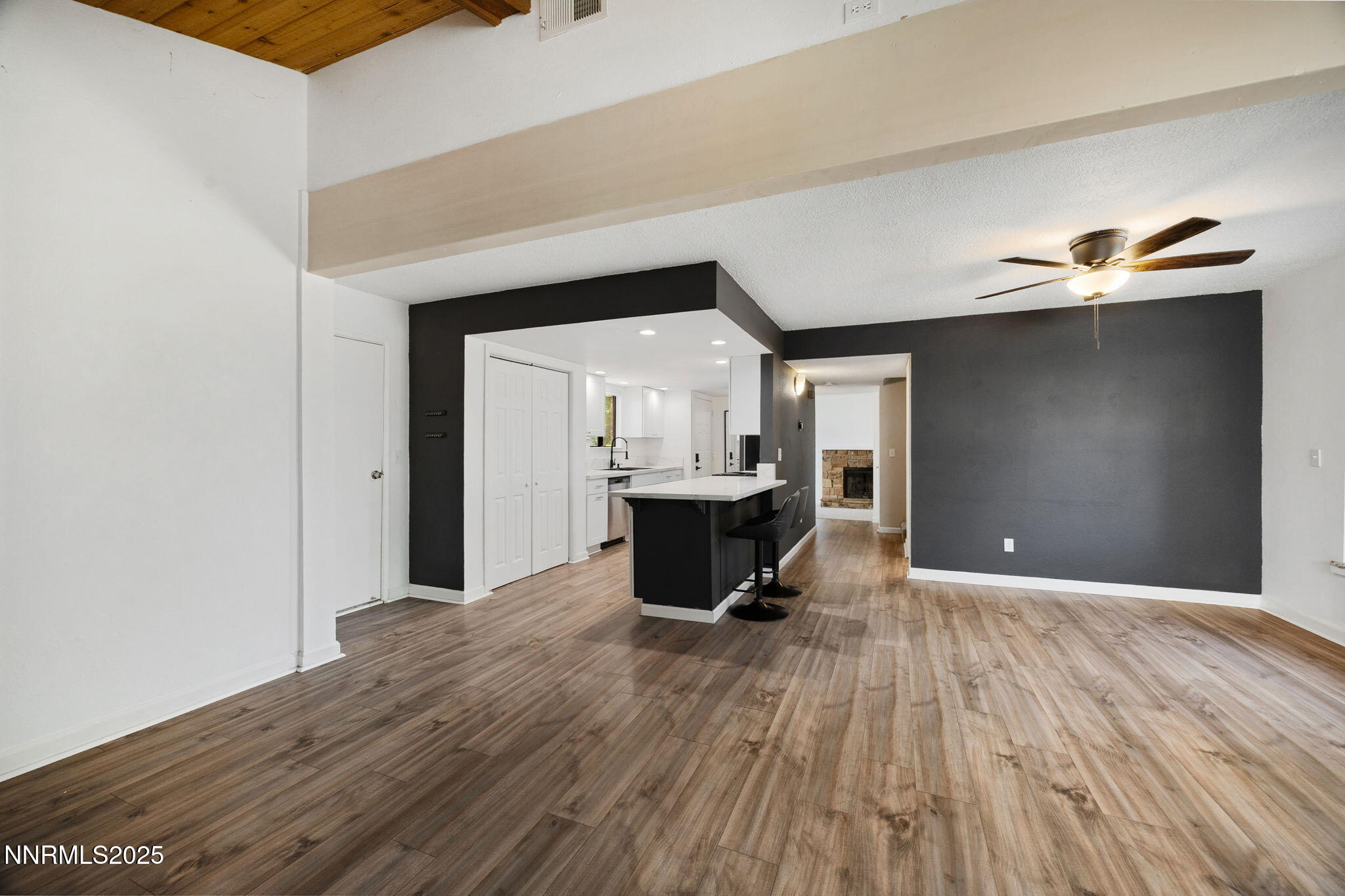 15-web-or-mls-2815 Severn-16