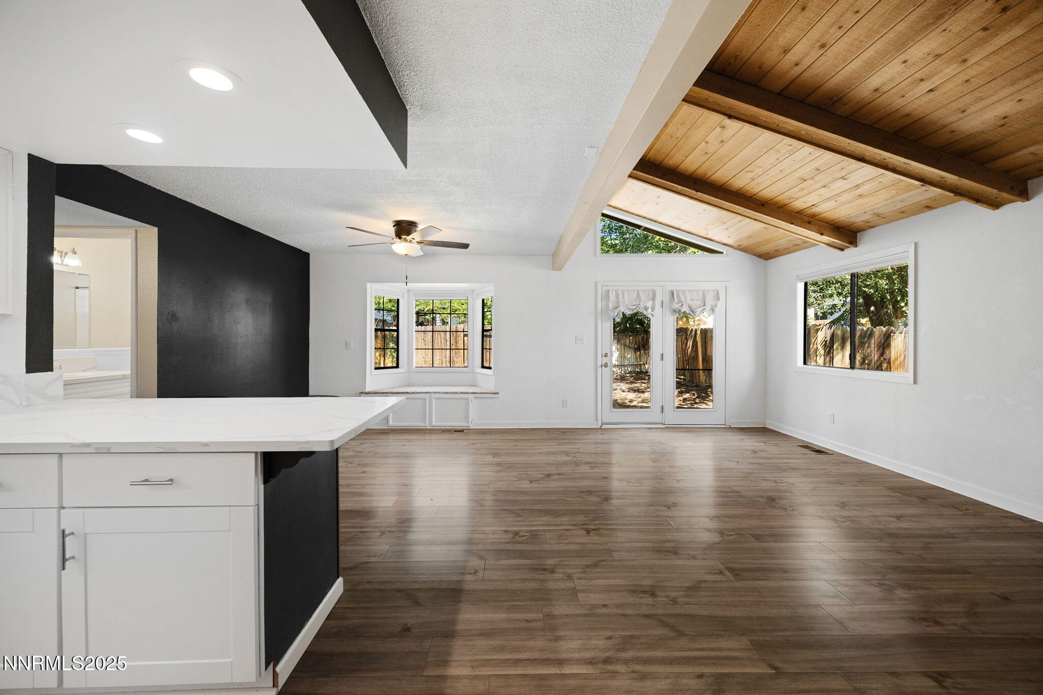 20-web-or-mls-2815 Severn-21