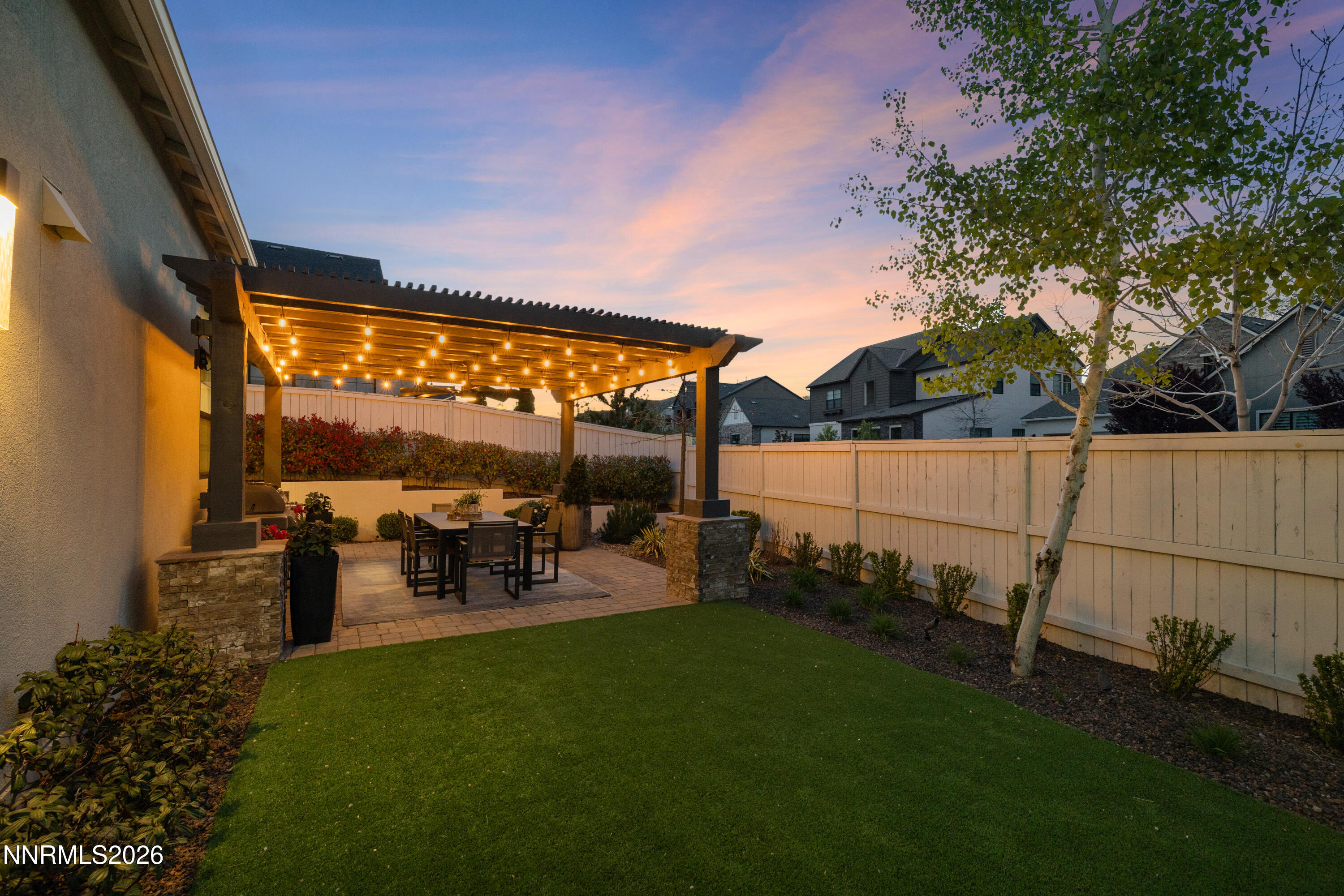 6101 S Pleasant Oak Trail