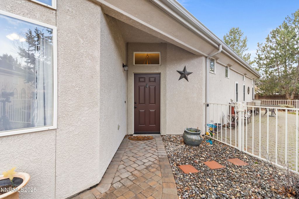 Photo of 464 Sierra Leaf Circle, Reno, NV 89511 (MLS # 260000152)