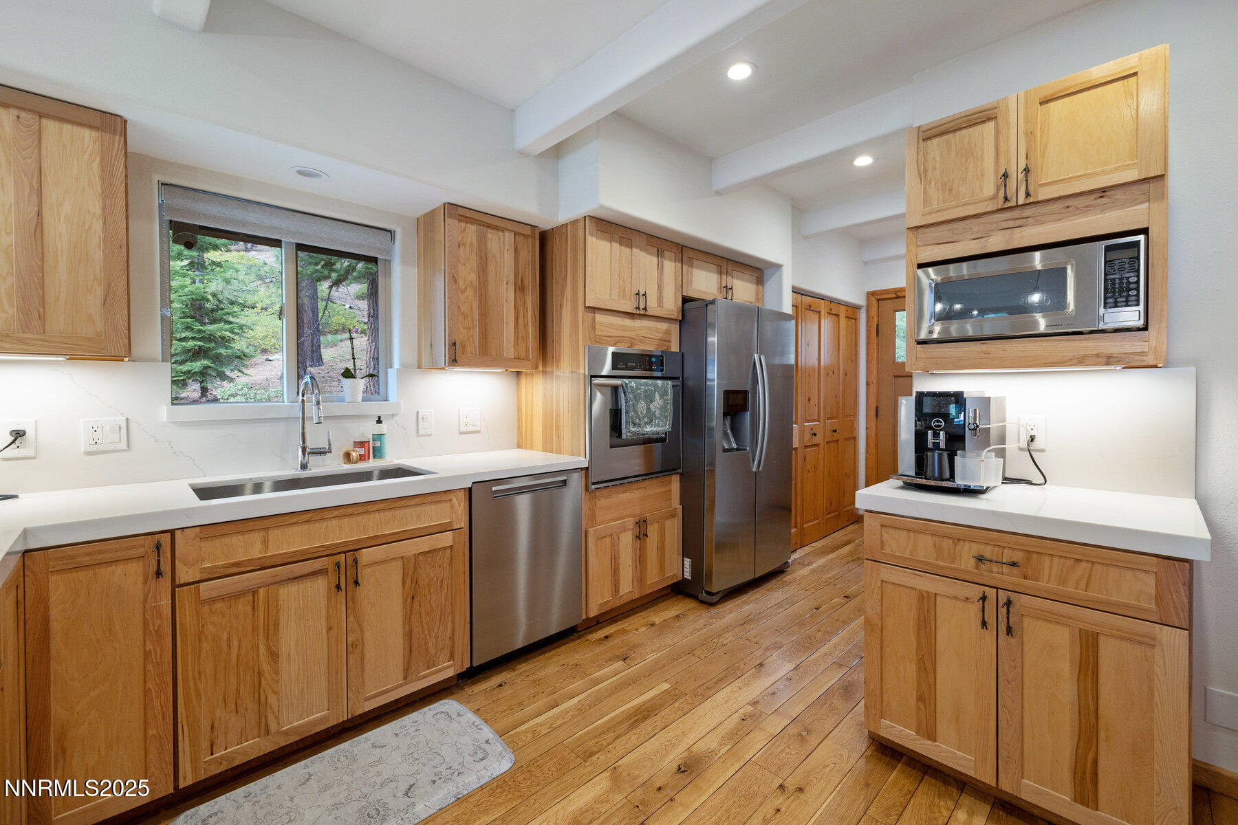 004_5-print-685_bridger_ct-7_468