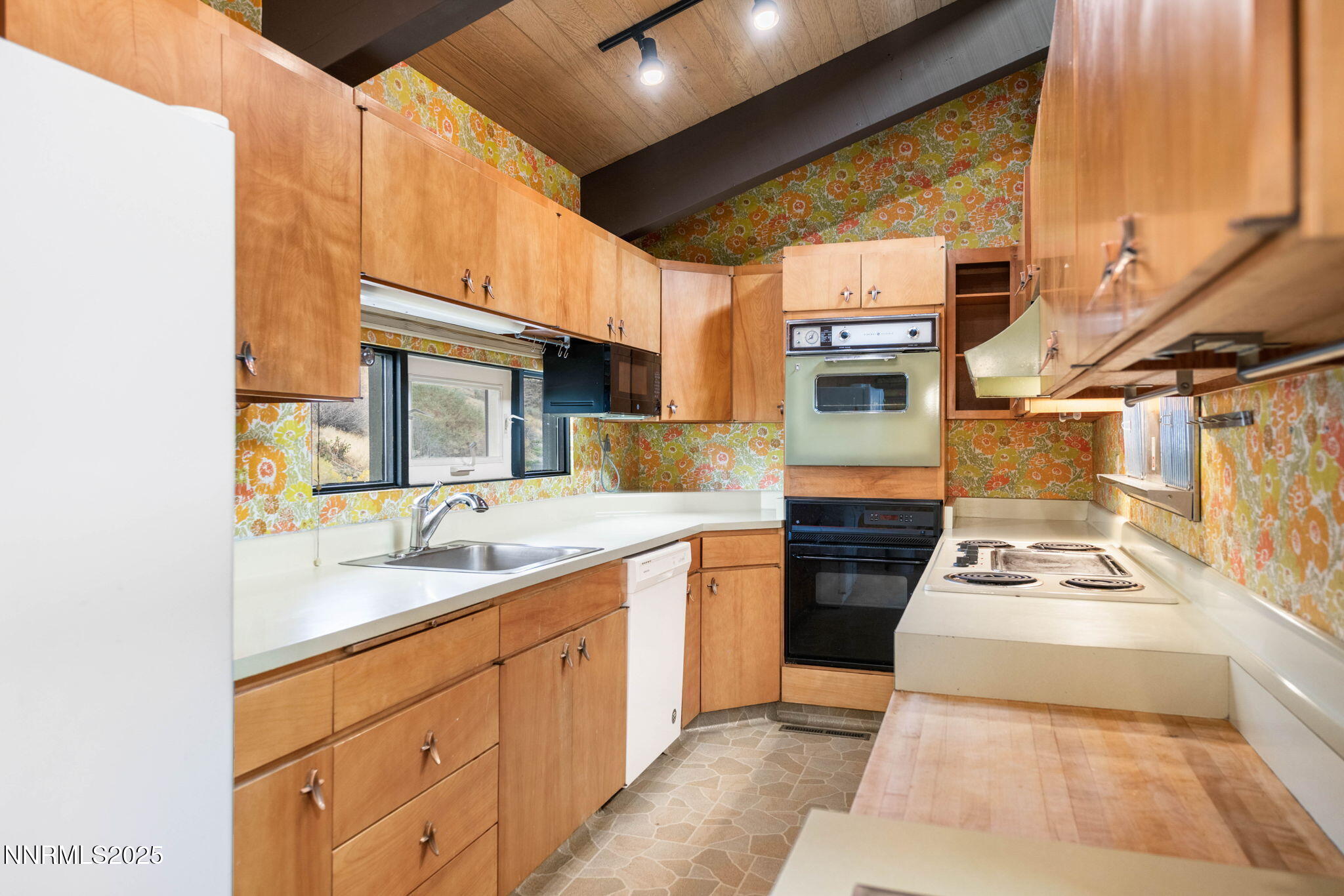 21-web-or-mls-DSC_8057