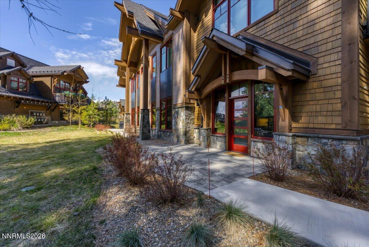 32-25 Beach Club Dr Unit 303 Stateline N