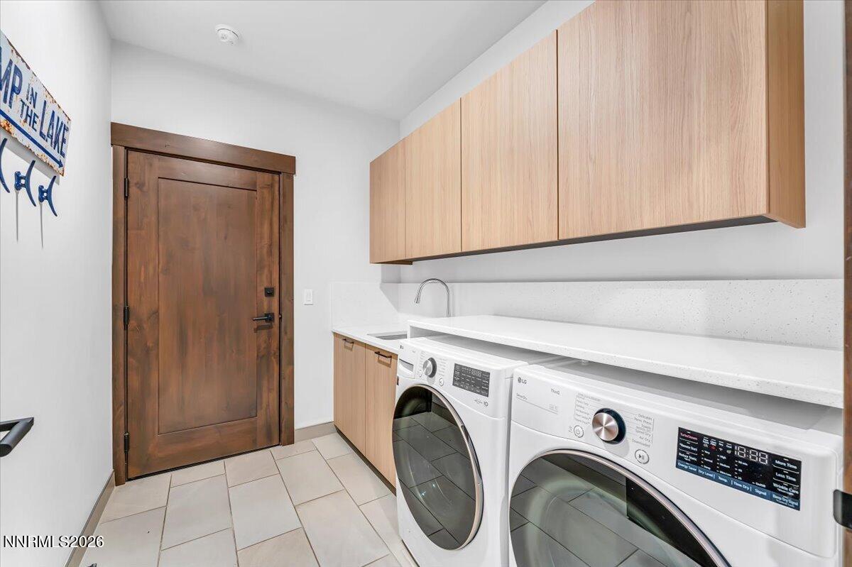 26-25 Beach Club Dr Unit 303 Stateline N