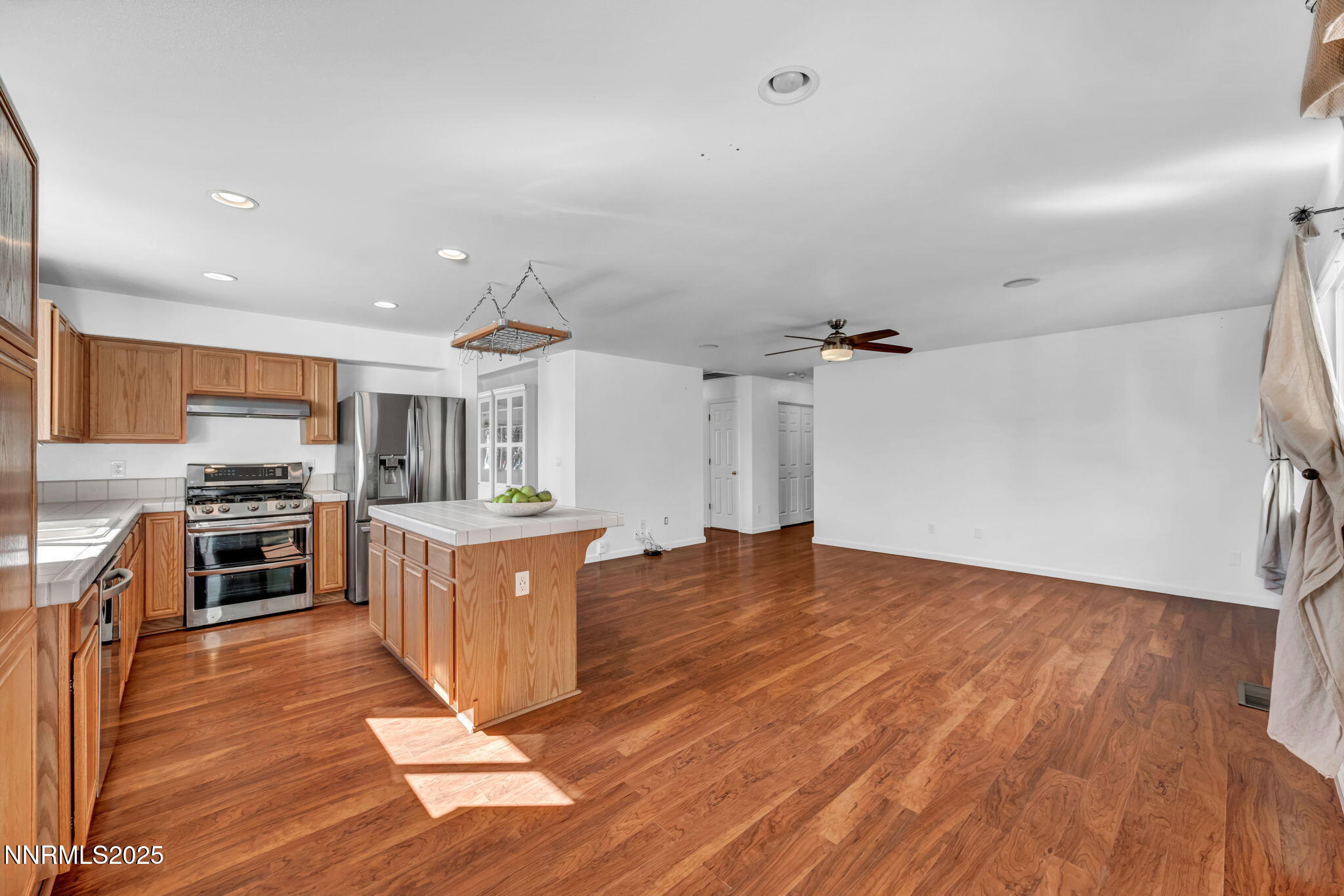 54-web-or-mls-4059-kings-row