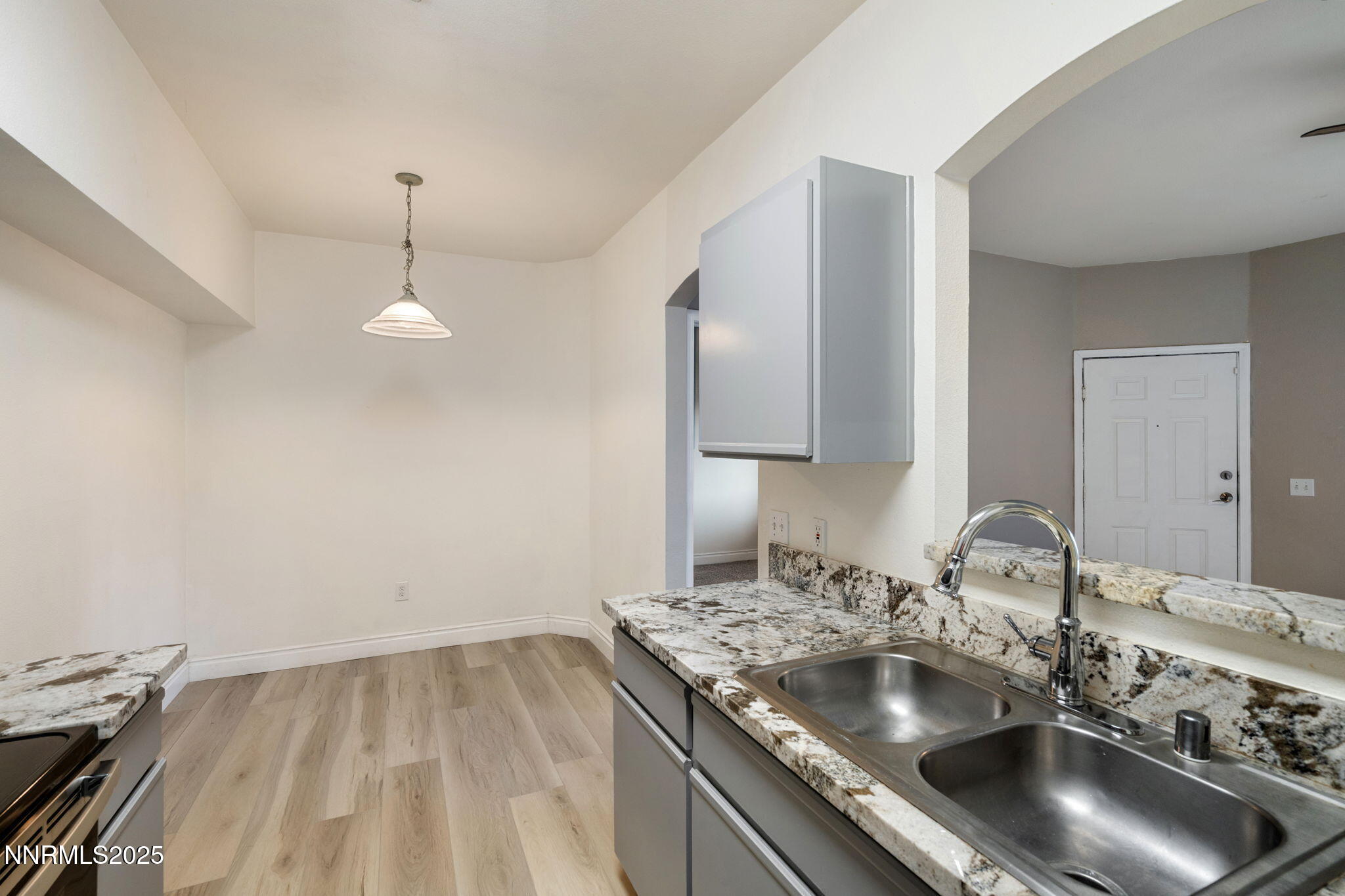 21-web-or-mls-DSC08066