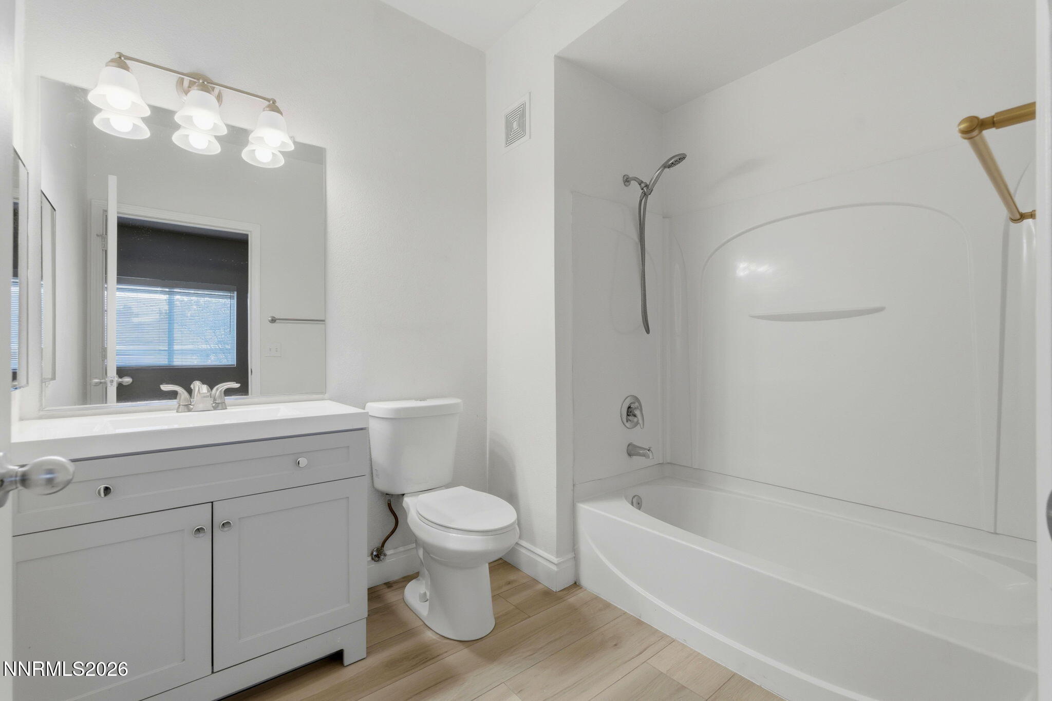 28-web-or-mls-DSC05614_autoremove_122061