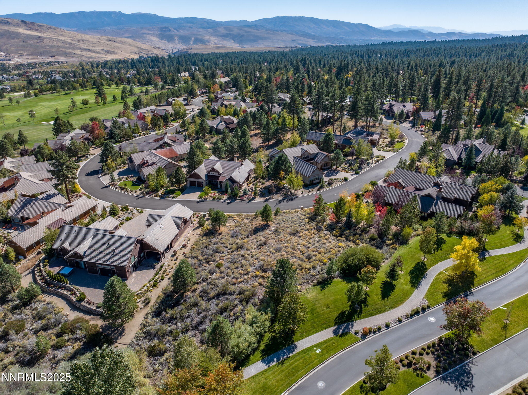 8-web-or-mls-5685 Alpinista Drone-9