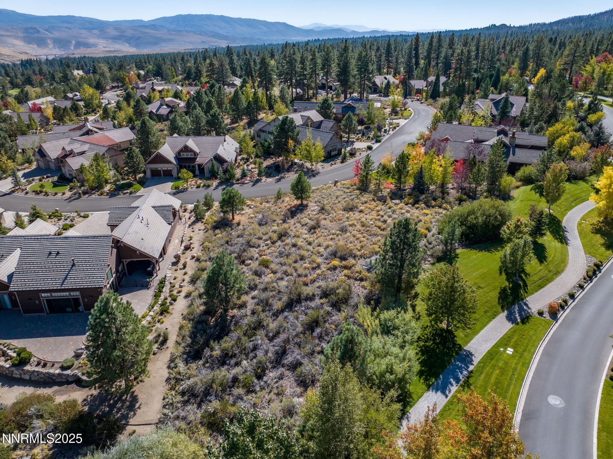 13-web-or-mls-5685 Alpinista Drone-14