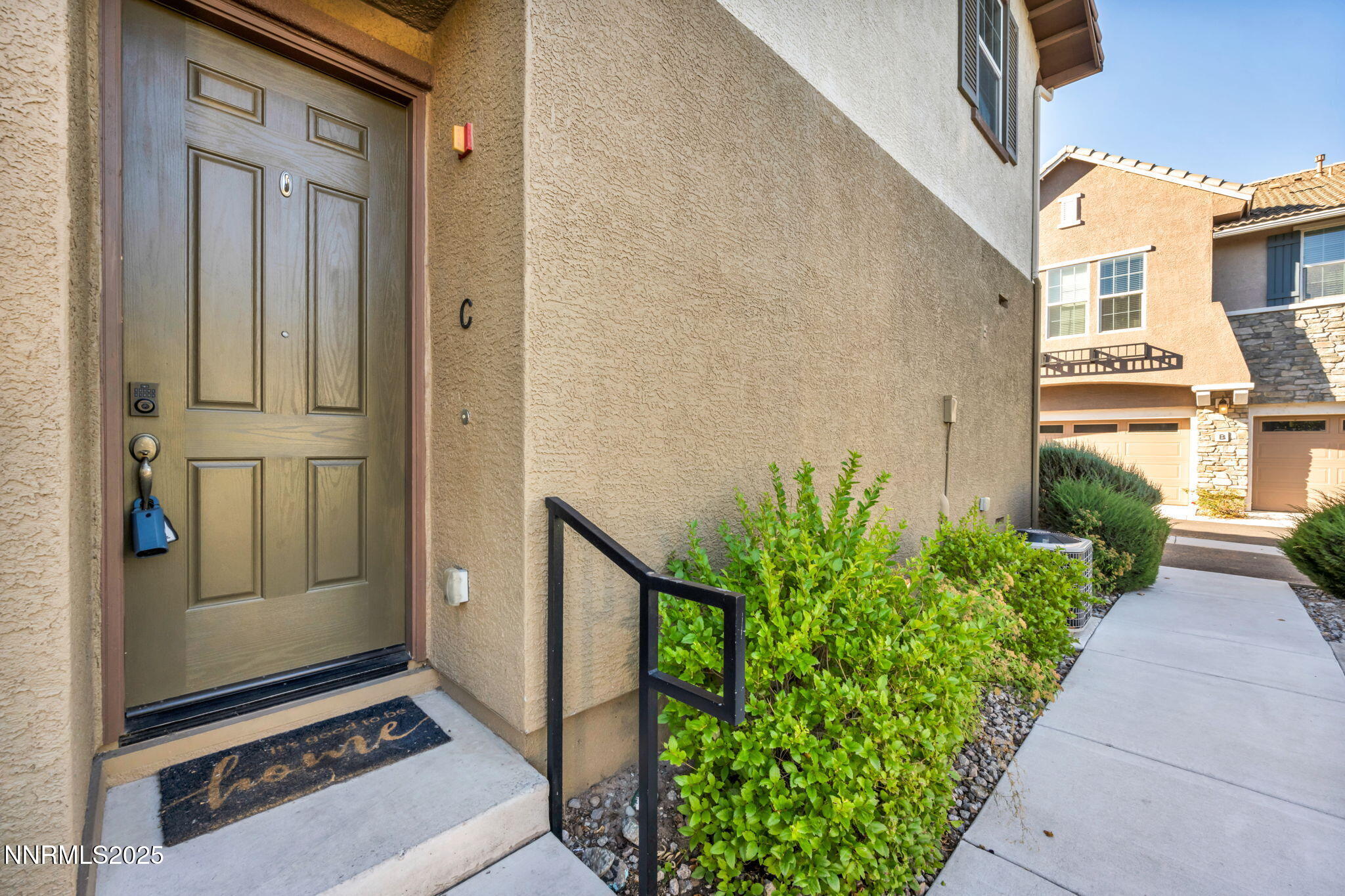 6-web-or-mls-1864-wind-ranch-rd-apt-c