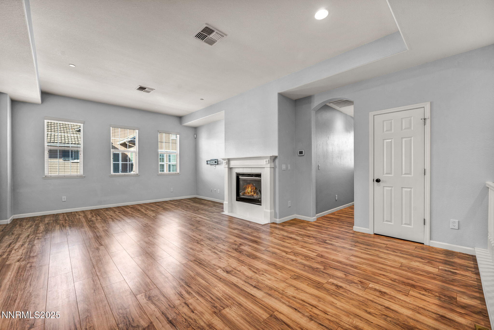 49-web-or-mls-1864-wind-ranch-rd-apt-c