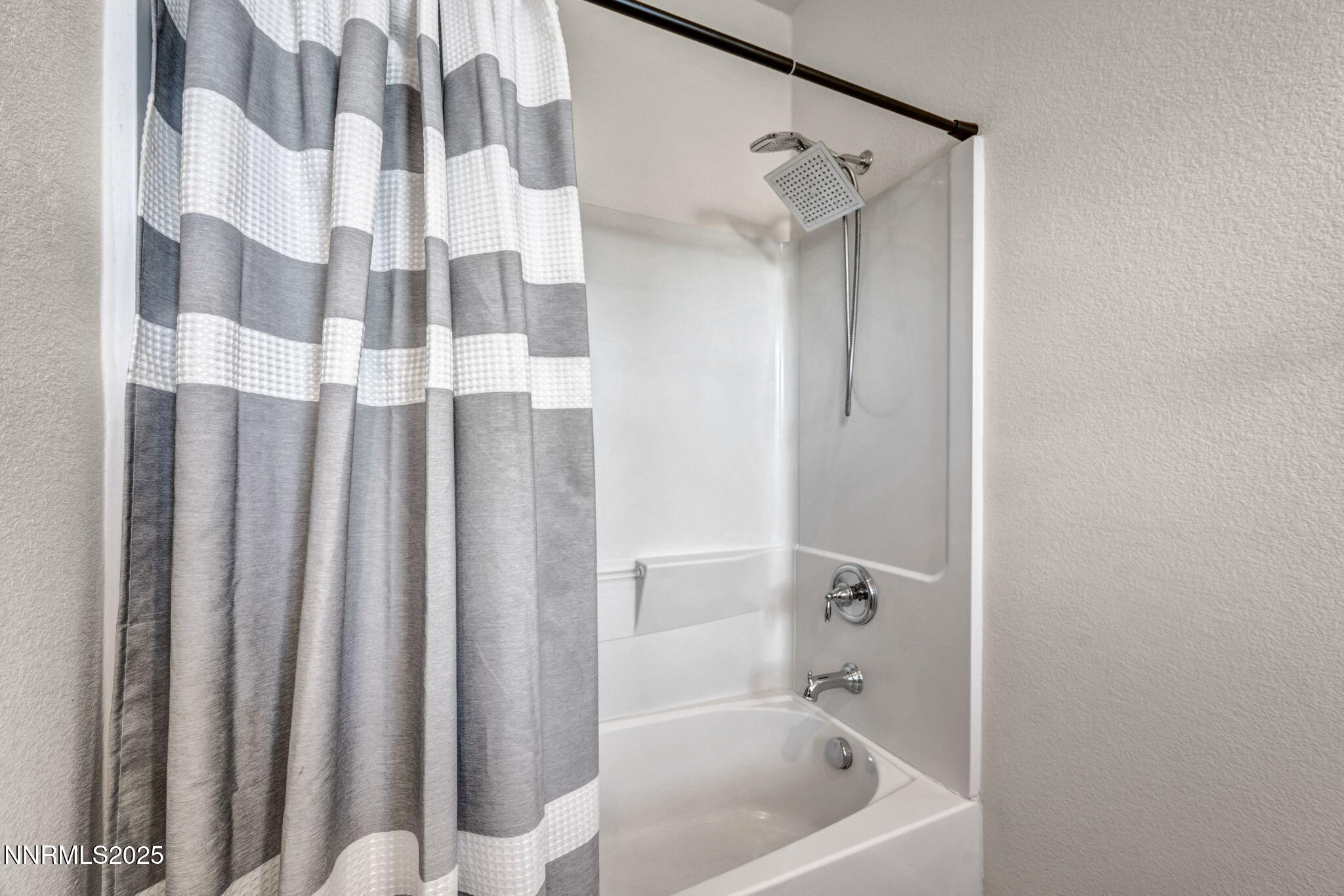 35-web-or-mls-1864-wind-ranch-rd-apt-c