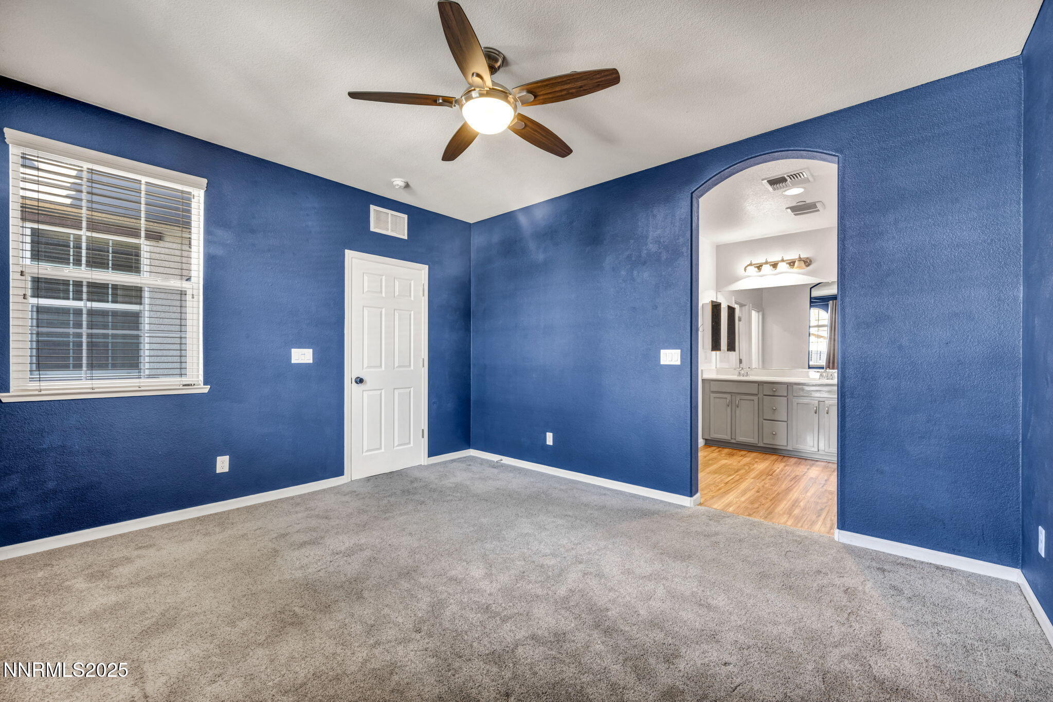 40-web-or-mls-1864-wind-ranch-rd-apt-c