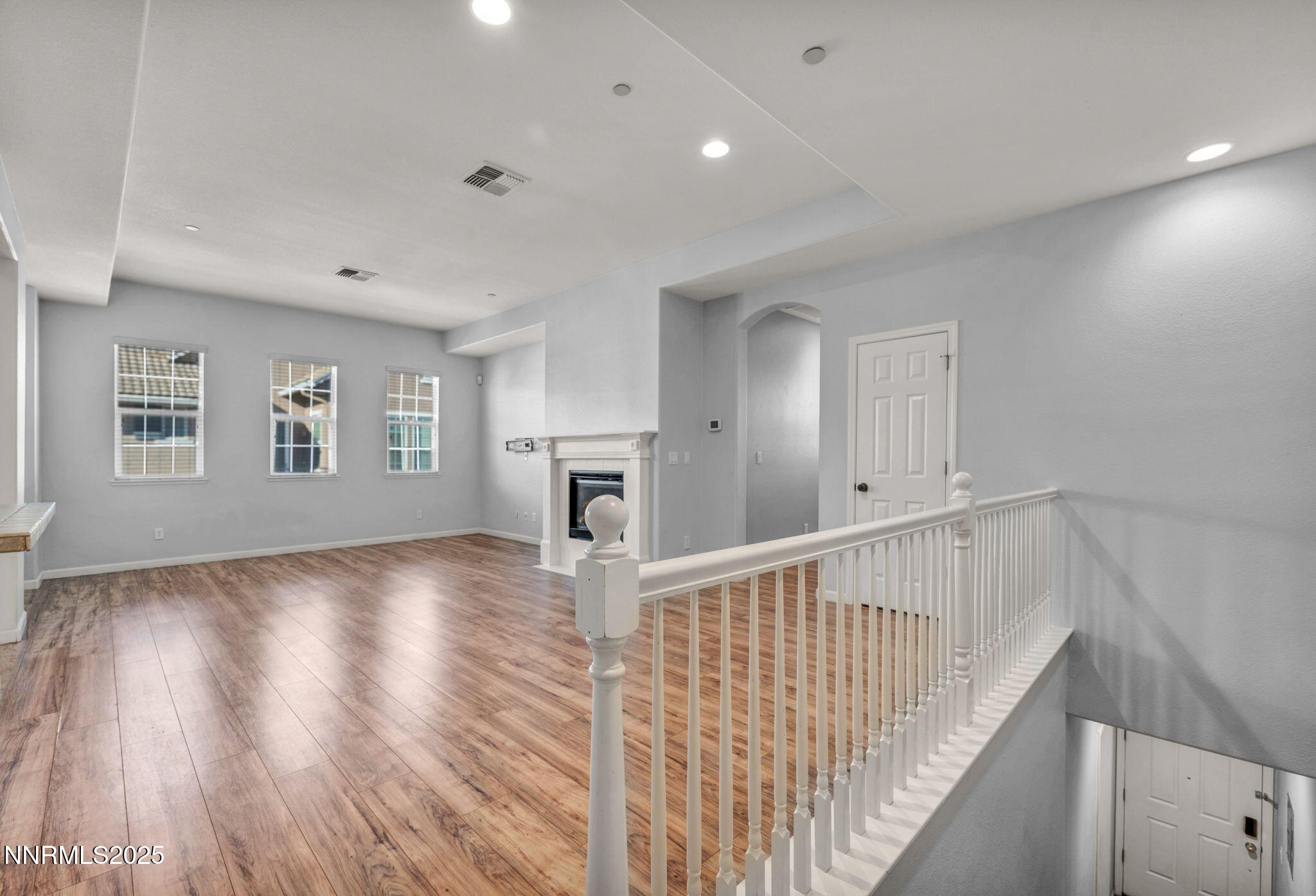 48-web-or-mls-1864-wind-ranch-rd-apt-c