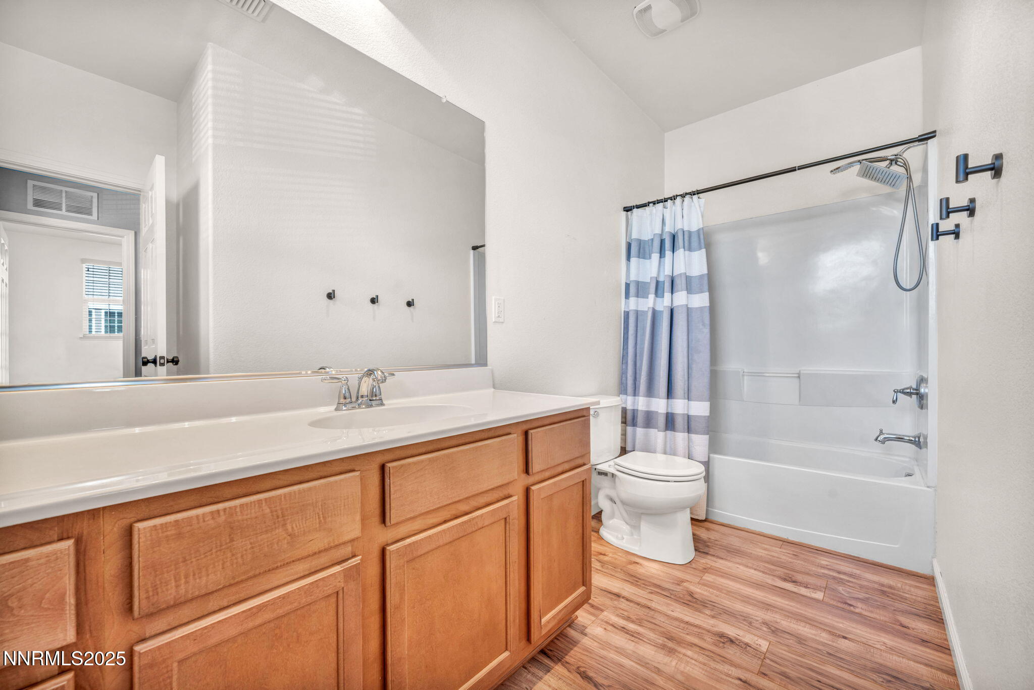 34-web-or-mls-1864-wind-ranch-rd-apt-c