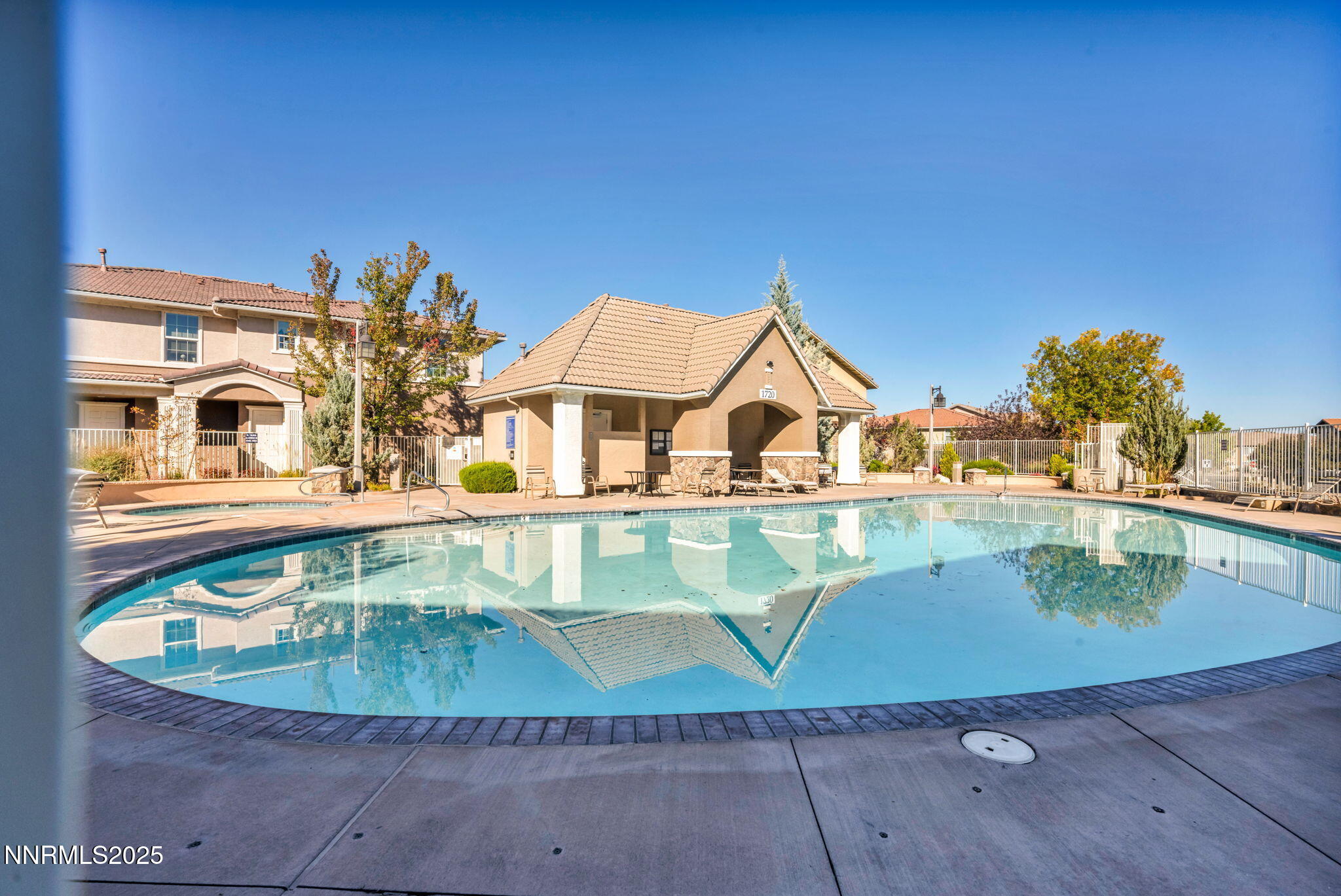 13-web-or-mls-1864-wind-ranch-rd-apt-c