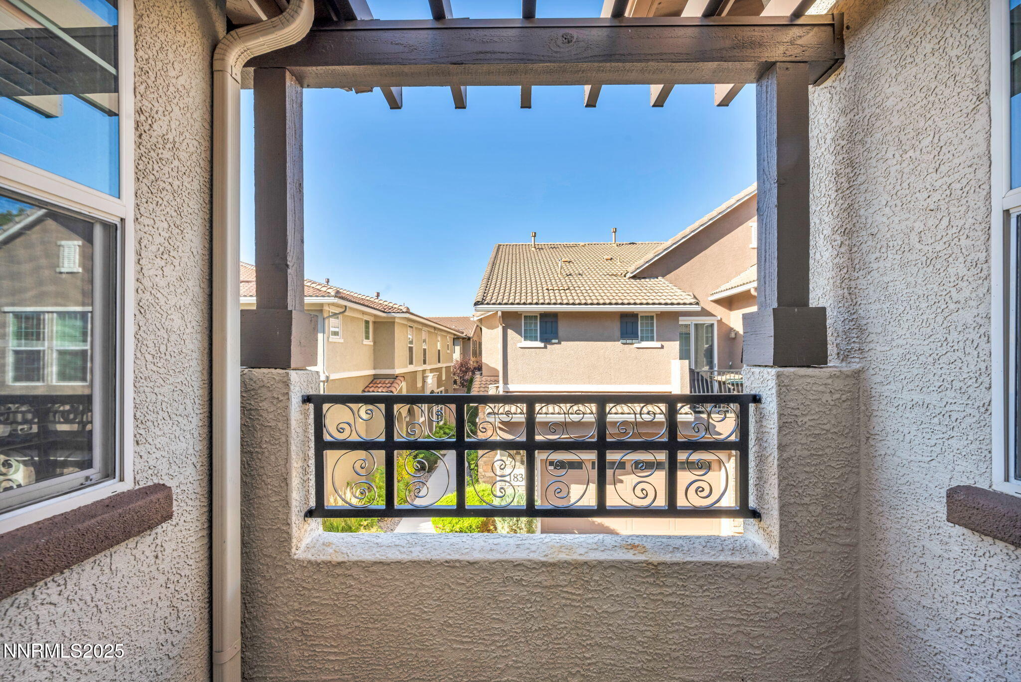 16-web-or-mls-1864-wind-ranch-rd-apt-c