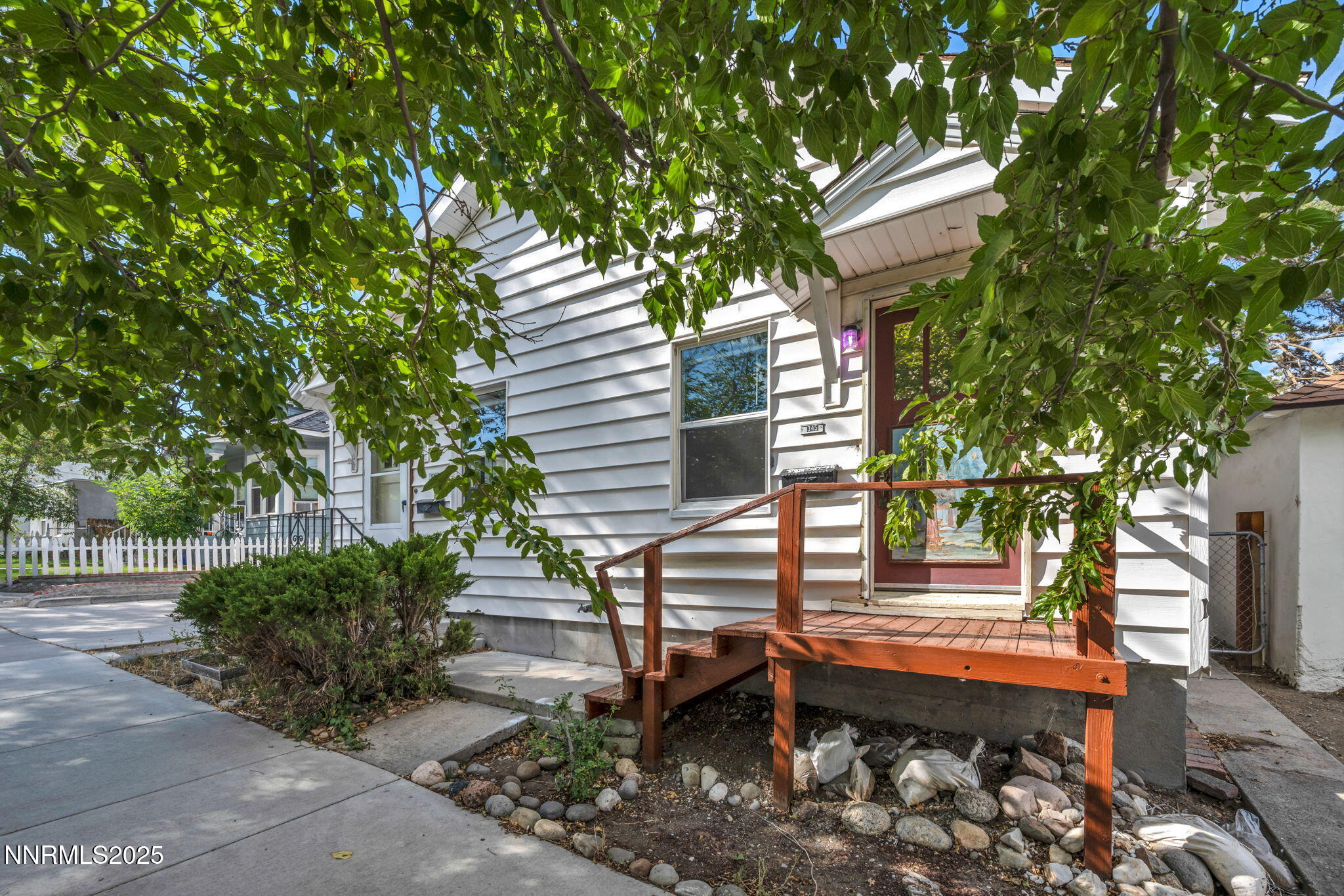 8-web-or-mls-345-w-taylor-st