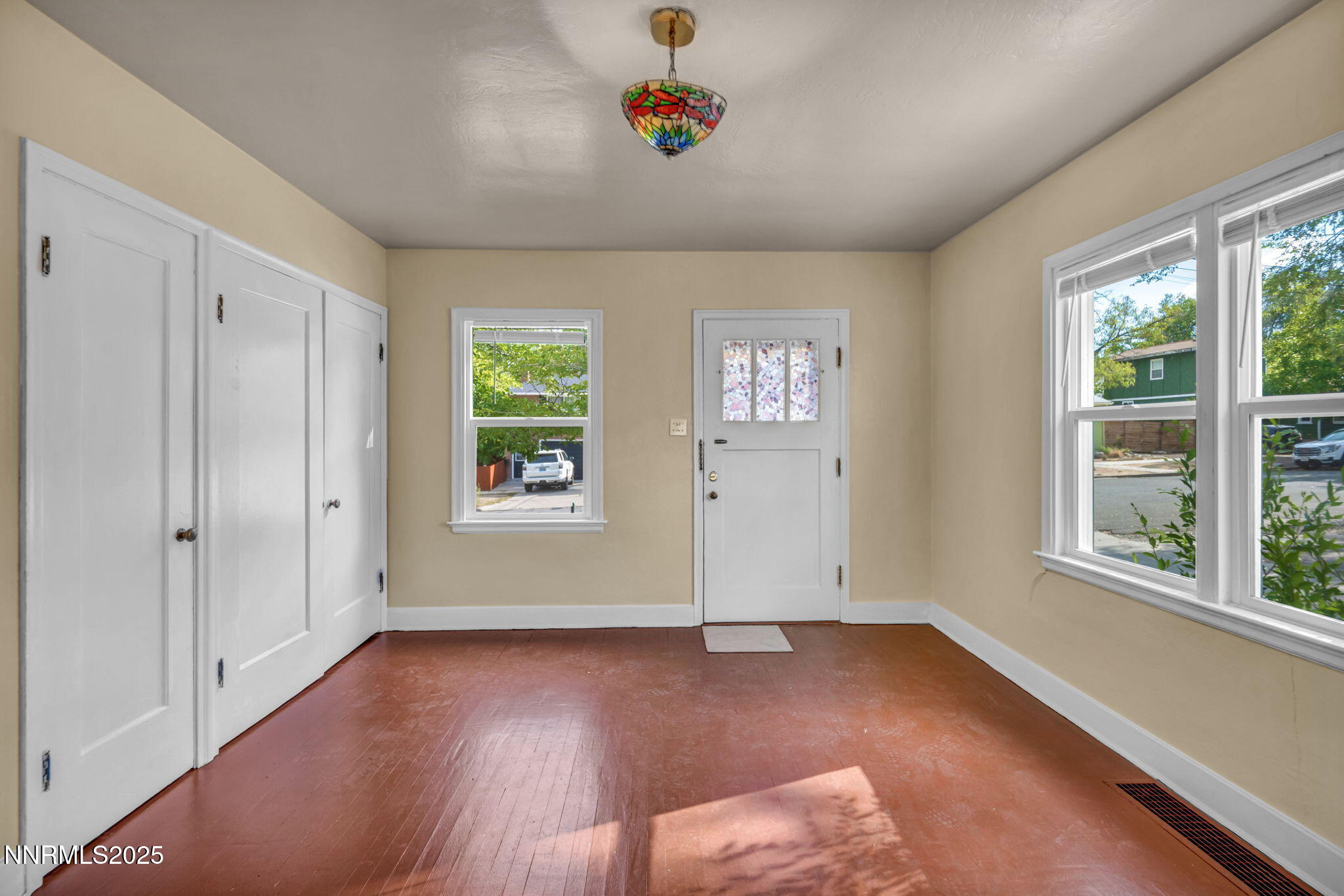 Unit 347 living room/2nd bed