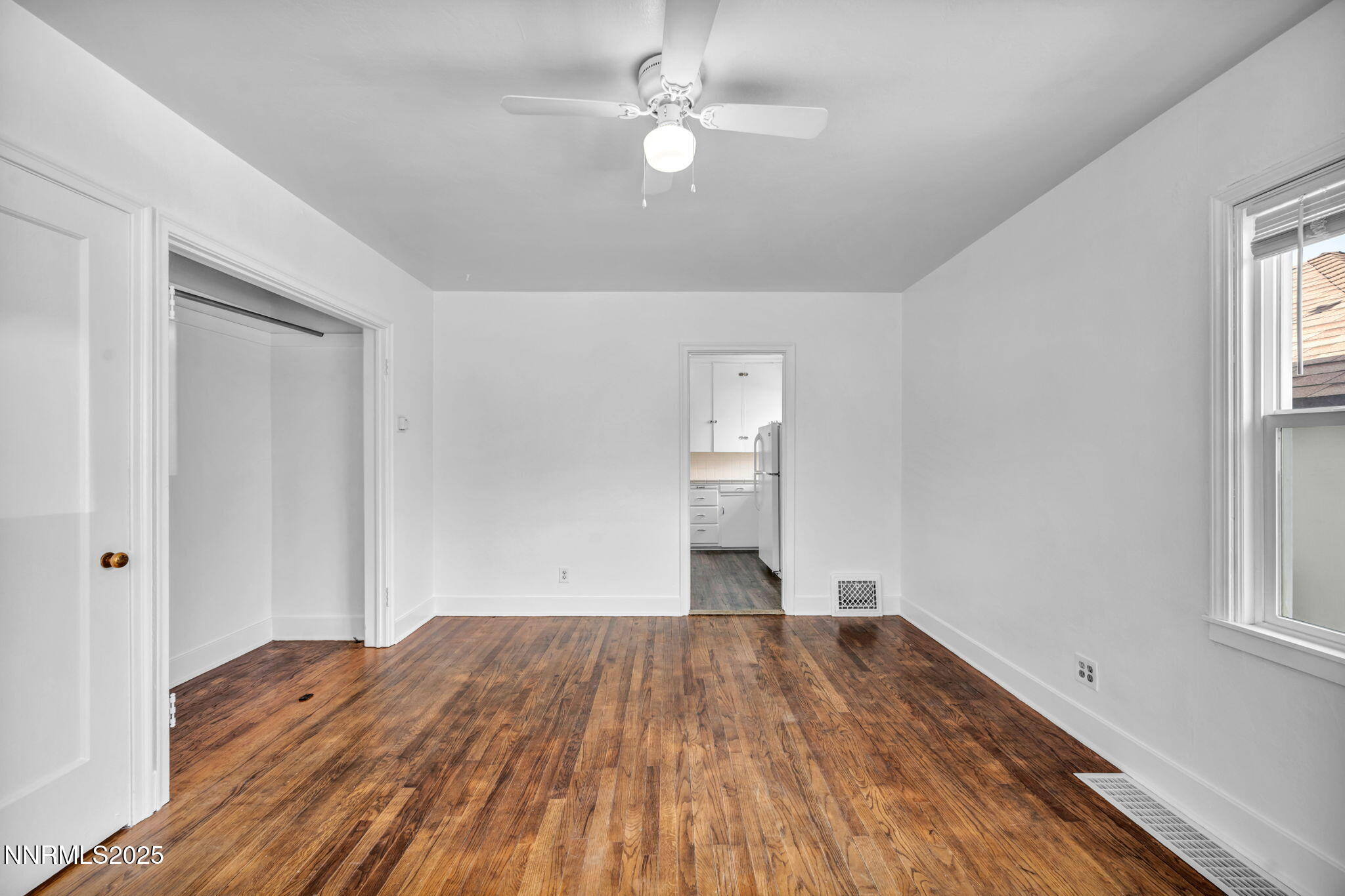 Unit 345 living room/2nd bed