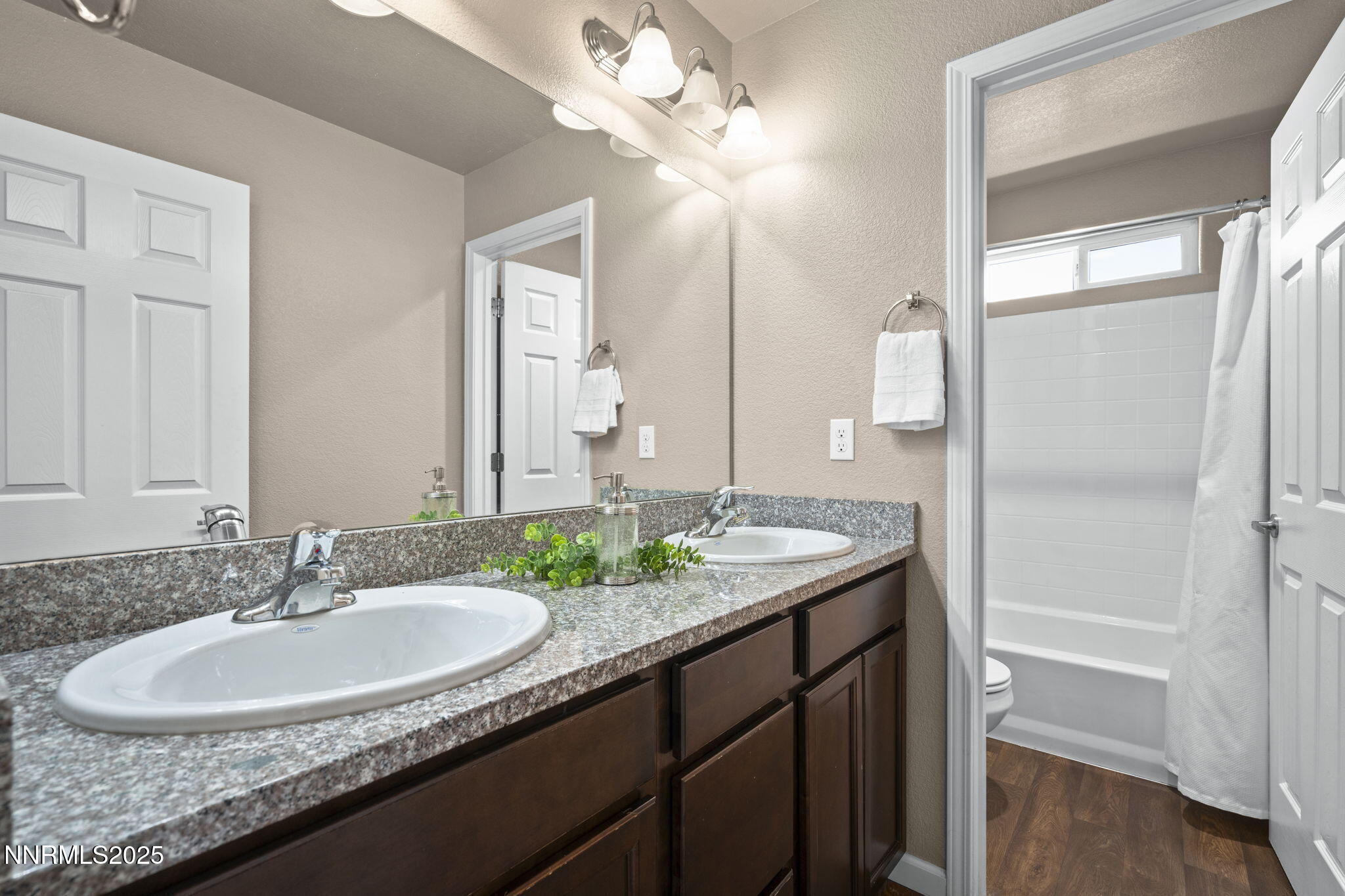 21-web-or-mls-_DSC1887