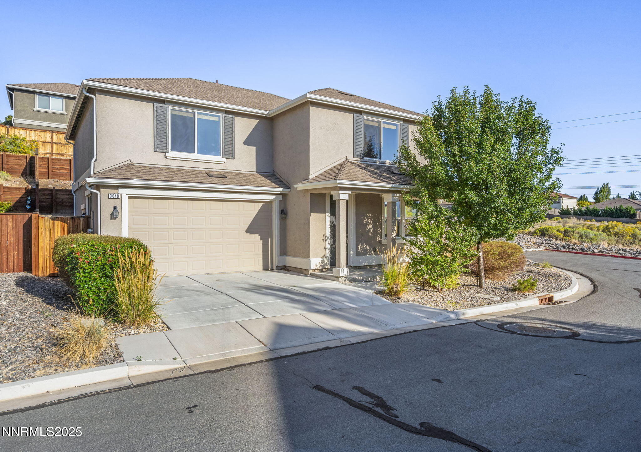 1-web-or-mls-_DSC1929