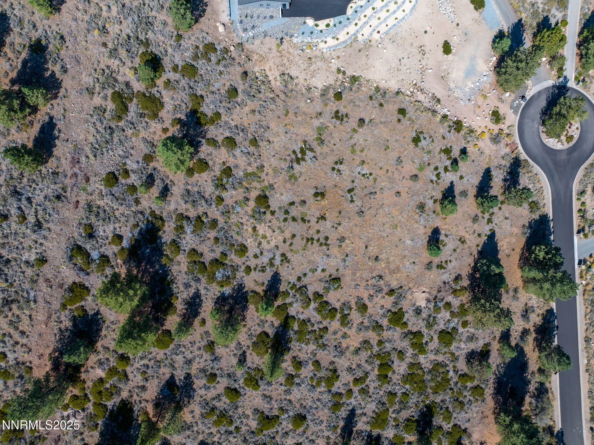 12-web-or-mls-32 Bennington Drone-13