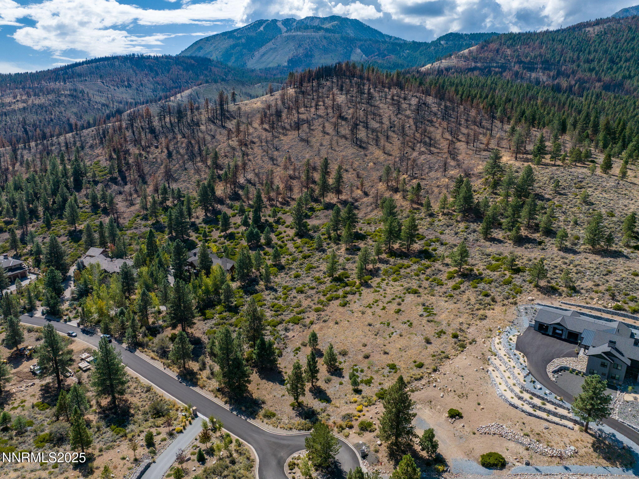 13-web-or-mls-32 Bennington Drone-14