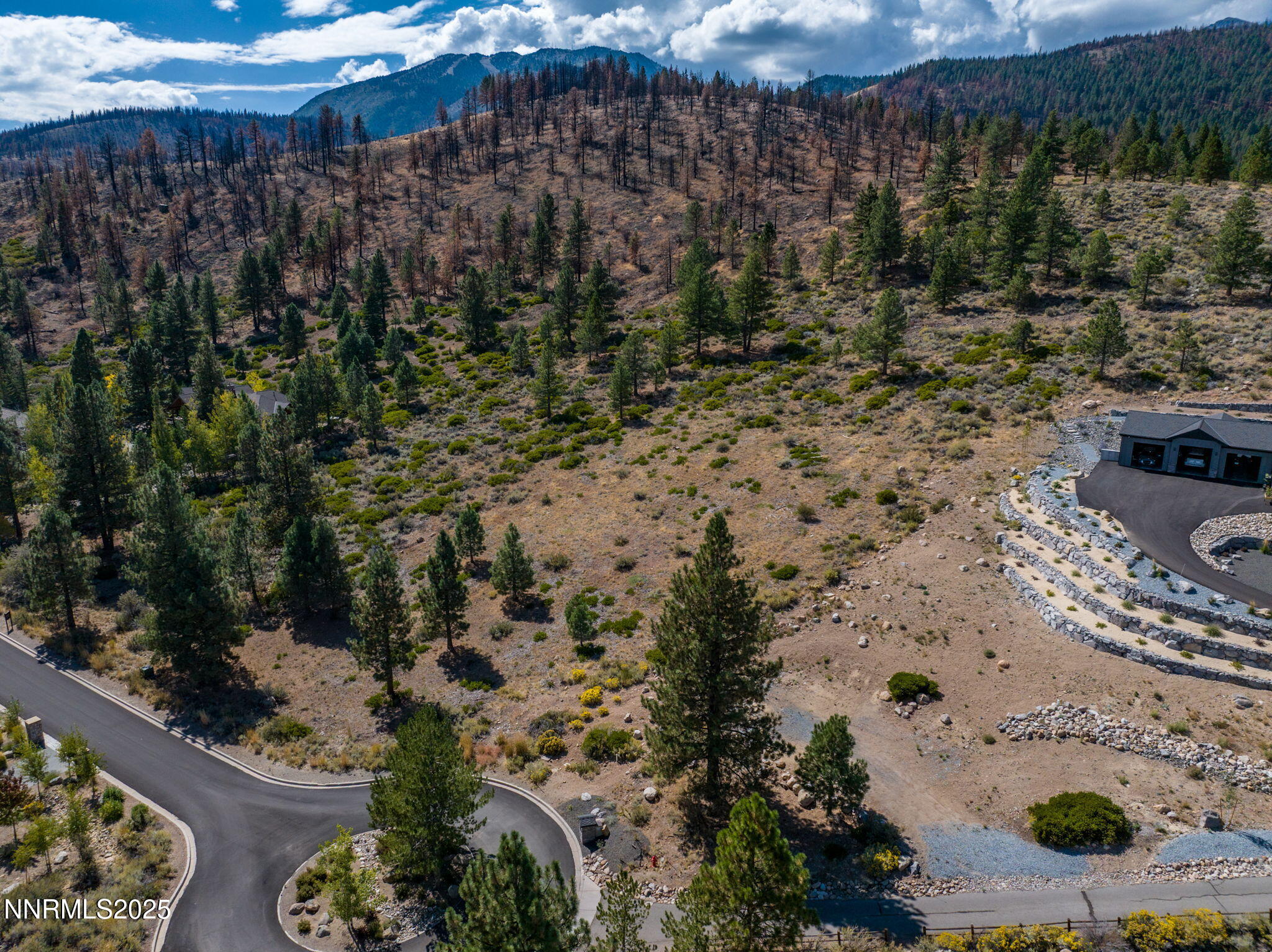 2-web-or-mls-32 Bennington Drone-3