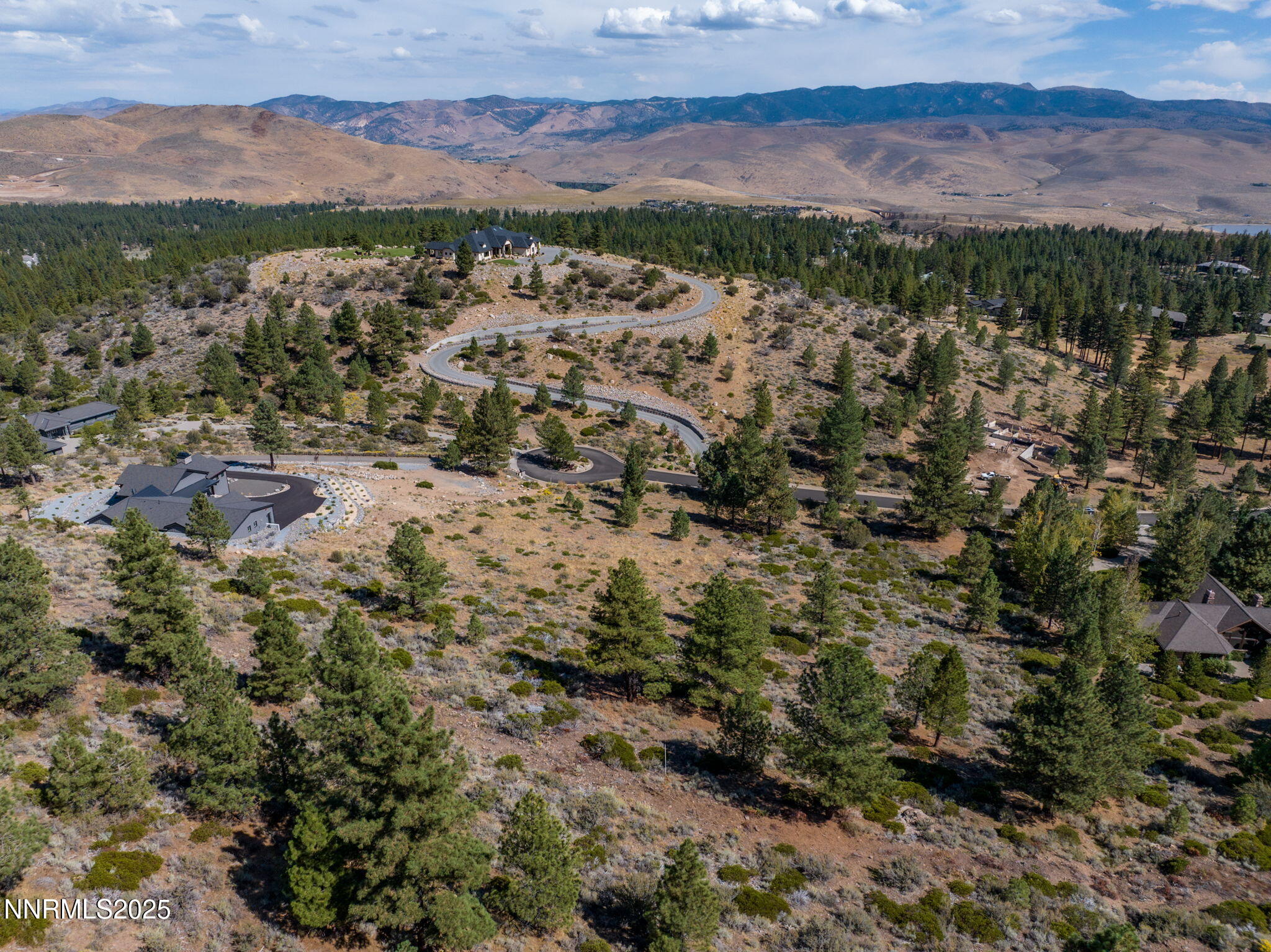 11-web-or-mls-32 Bennington Drone-12